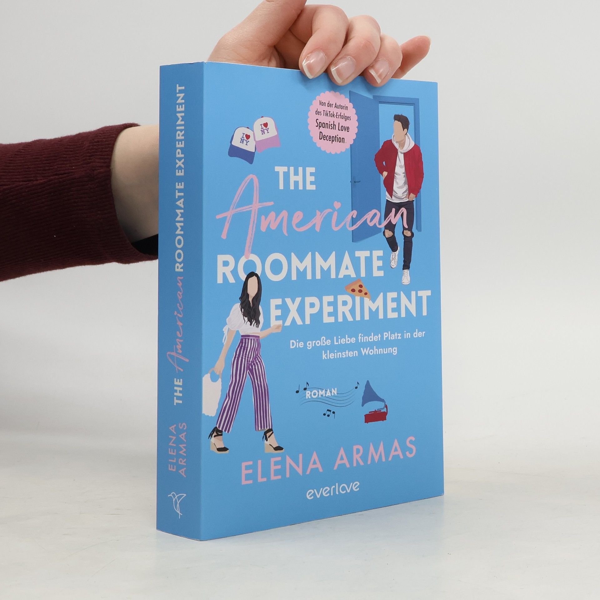 Elena Armas The American Roommate Experiment