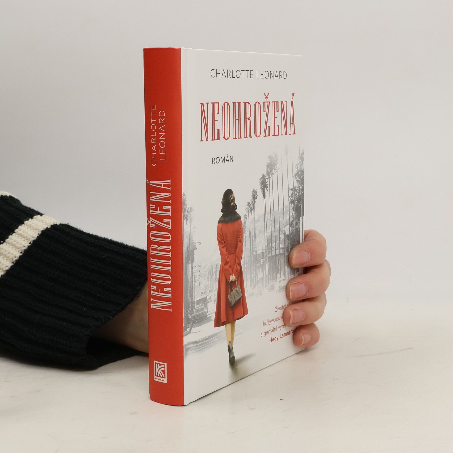 Charlotte Leonard Neohrožená