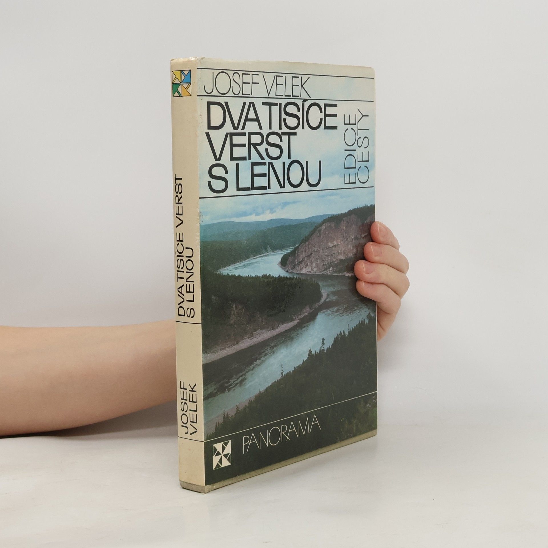 Josef Velek Dva tisíce verst s Lenou