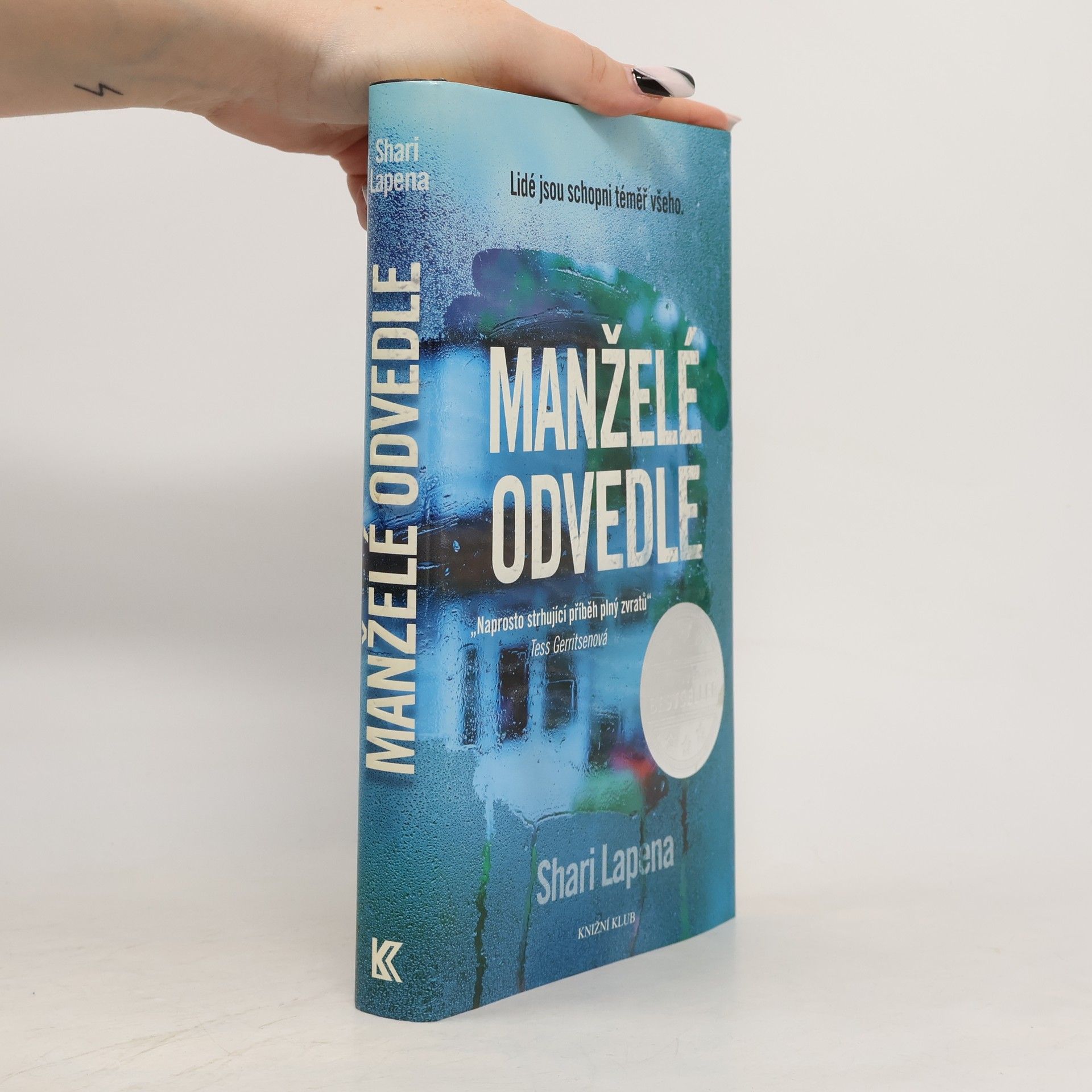 Shari Lapena Manželé odvedle