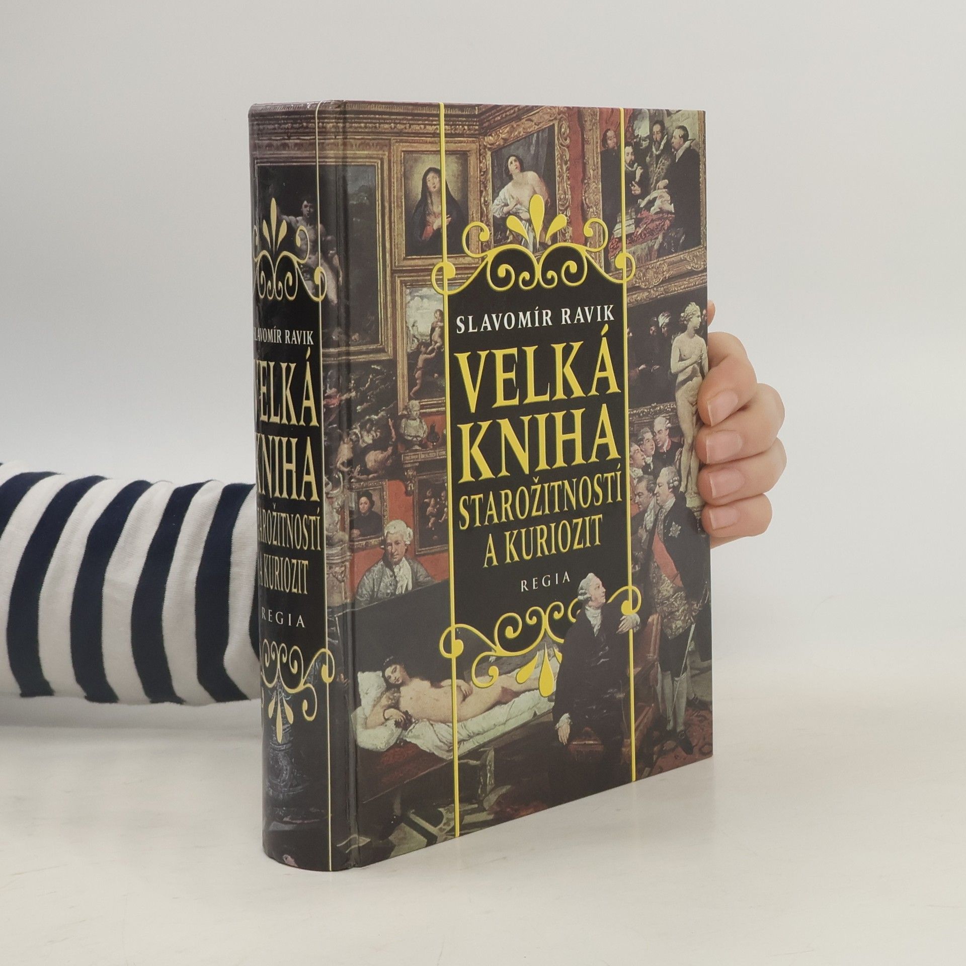 Velká kniha starožitností a kuriozit