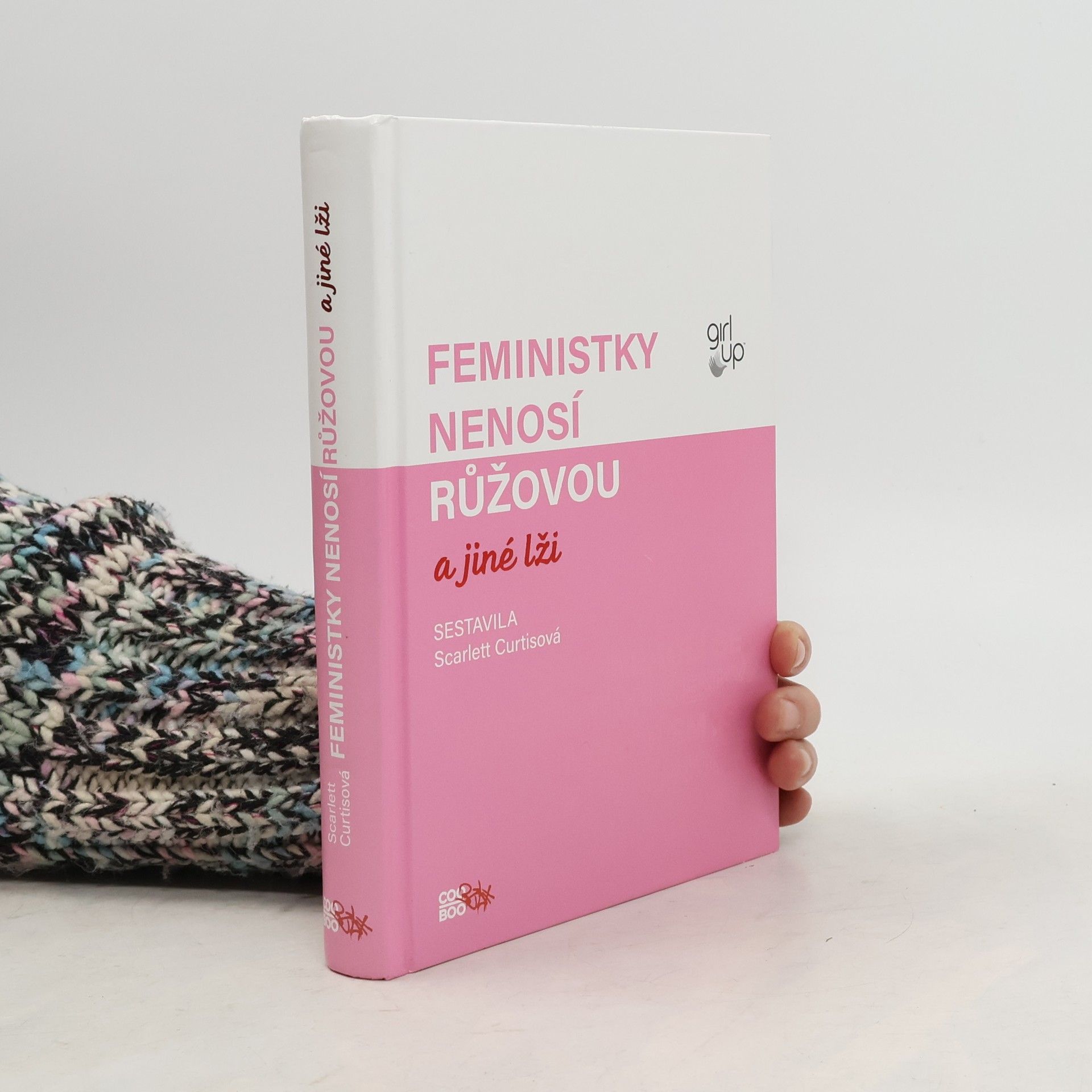 Feministky nenosí růžovou a jiné lži