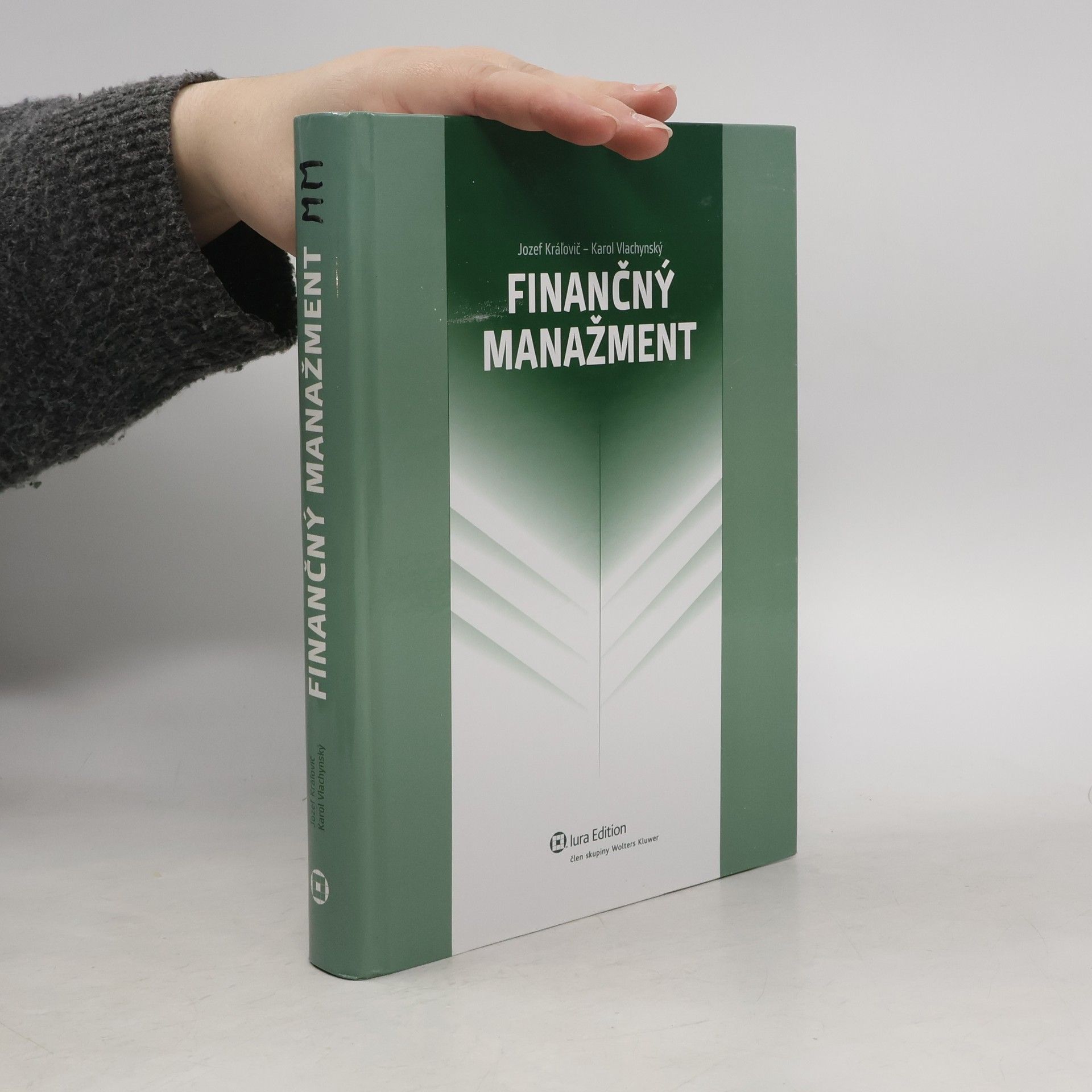 Autorenkollektiv Finančný manažment