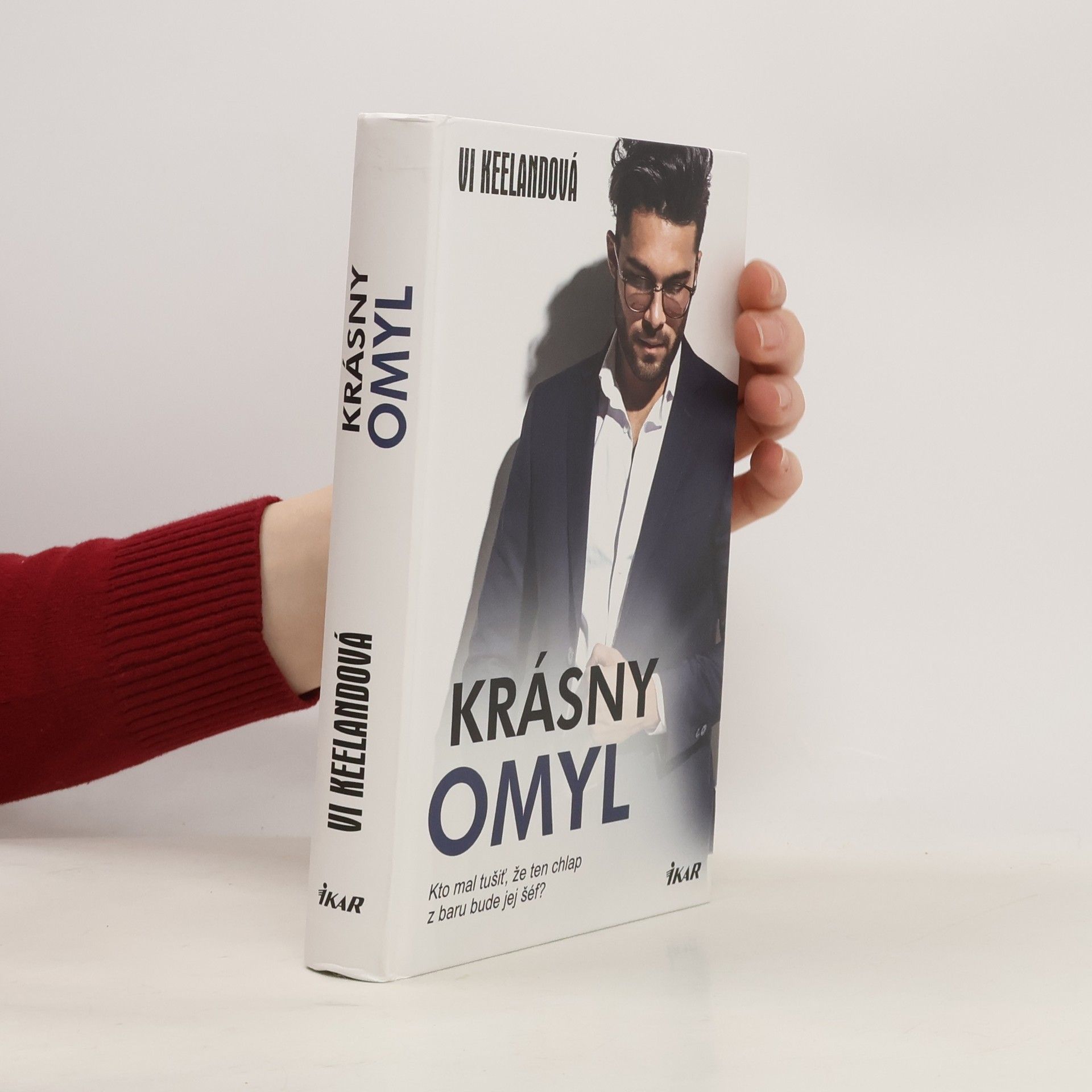 Vi Keeland Krásny omyl