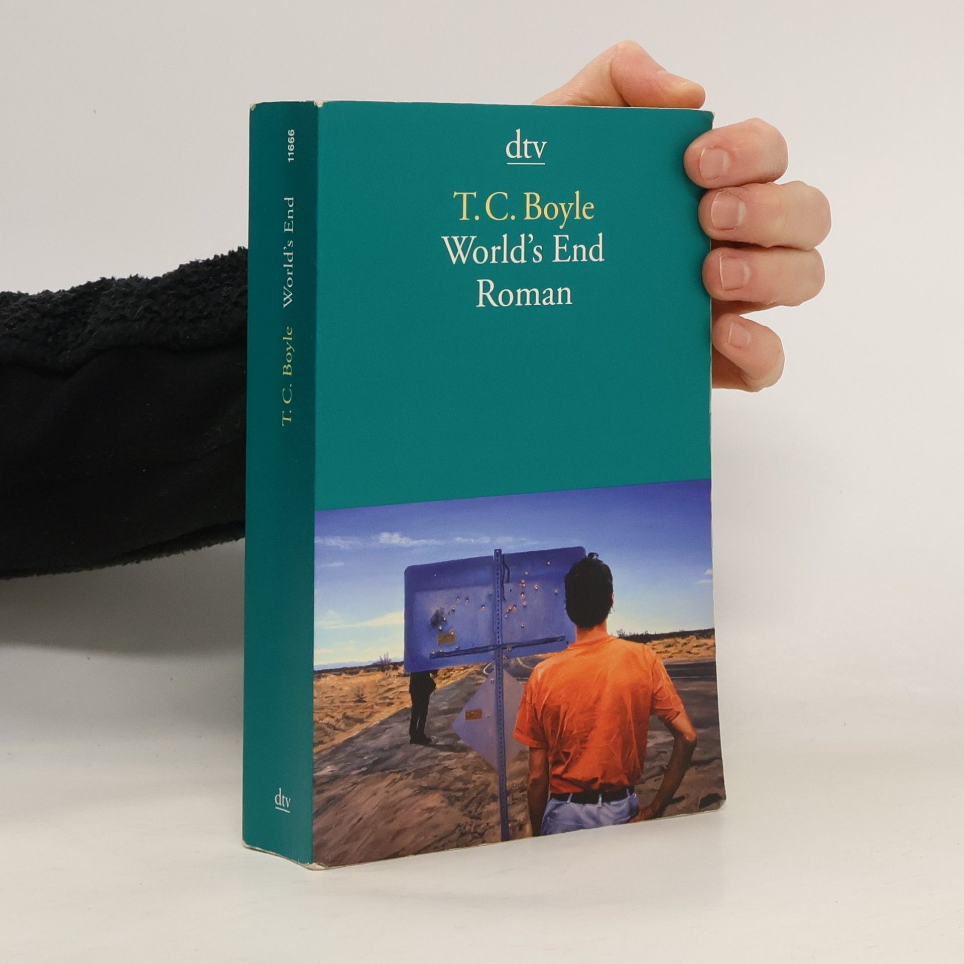 T. Coraghessan Boyle World's end