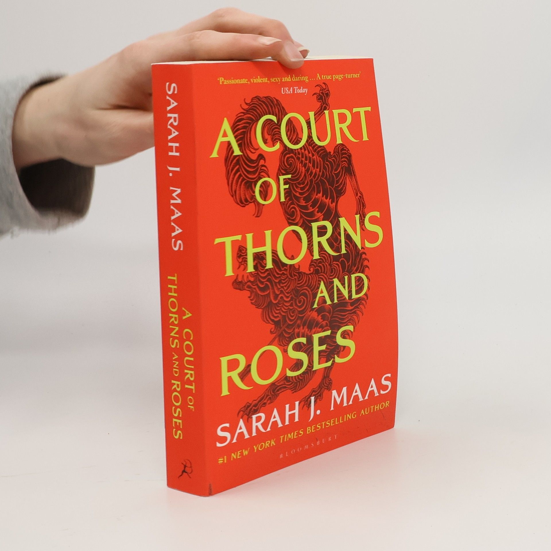 Sarah J. Maas A Court of Thorns and Roses