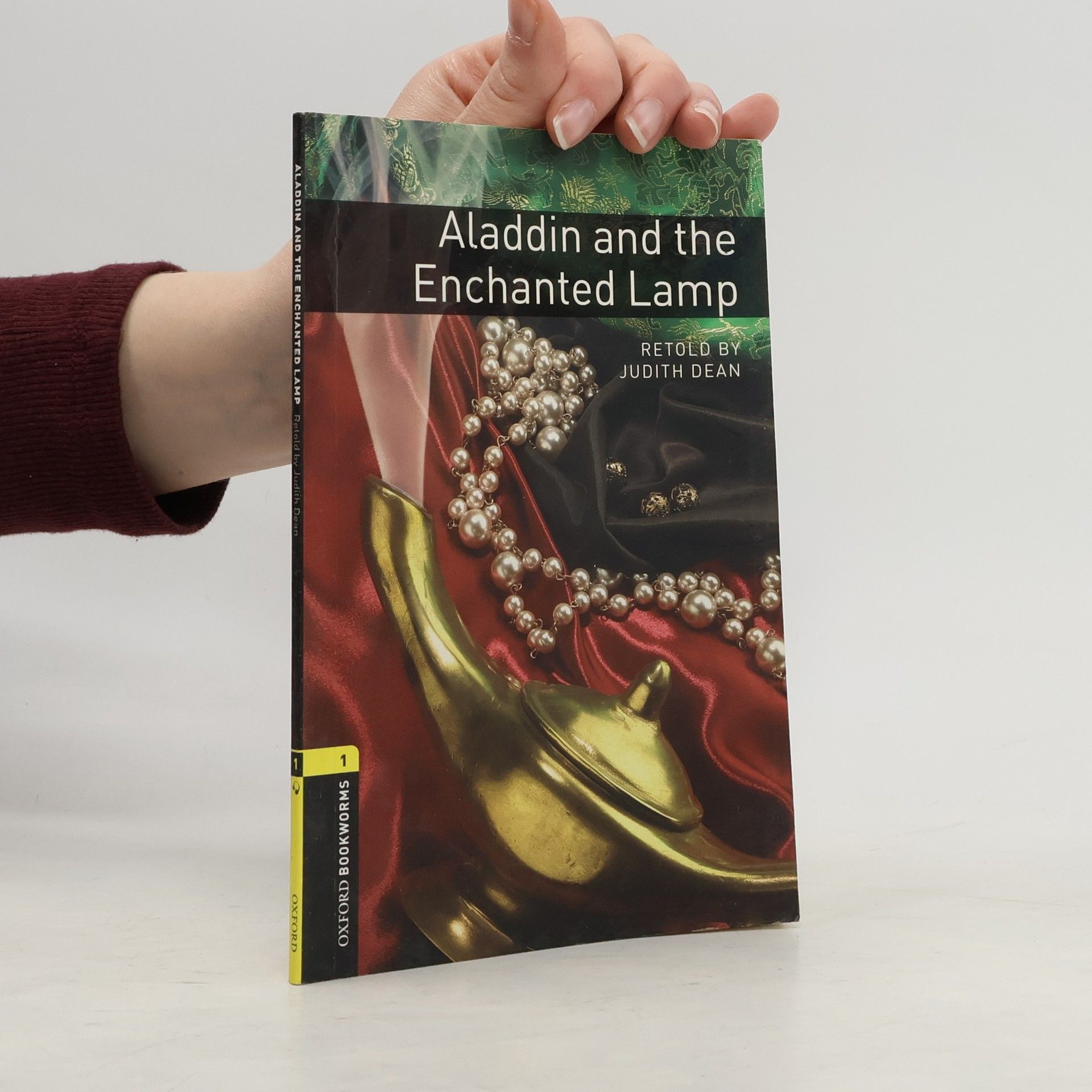 Judith Dean Aladdin and the enchanted lamp