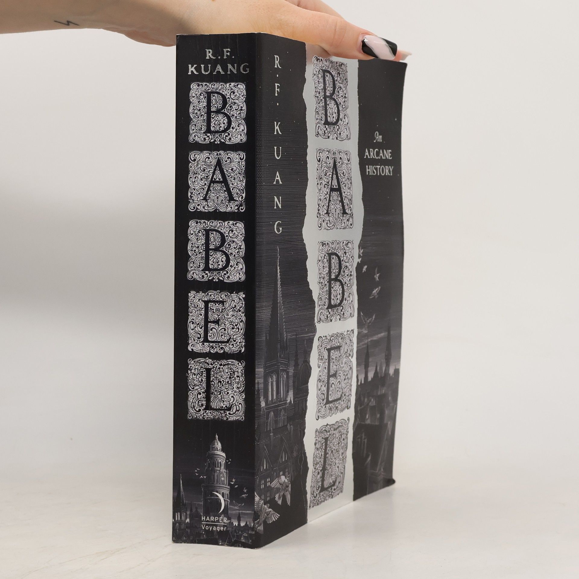 Rebecca Kuang Babel. An Arcane History