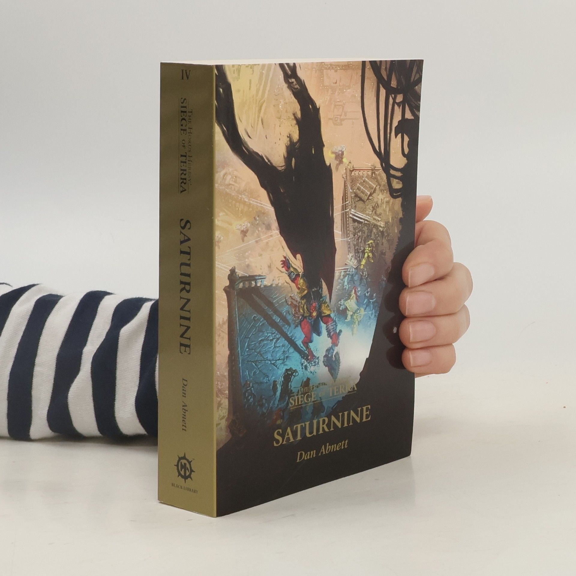 Dan Abnett Saturnine