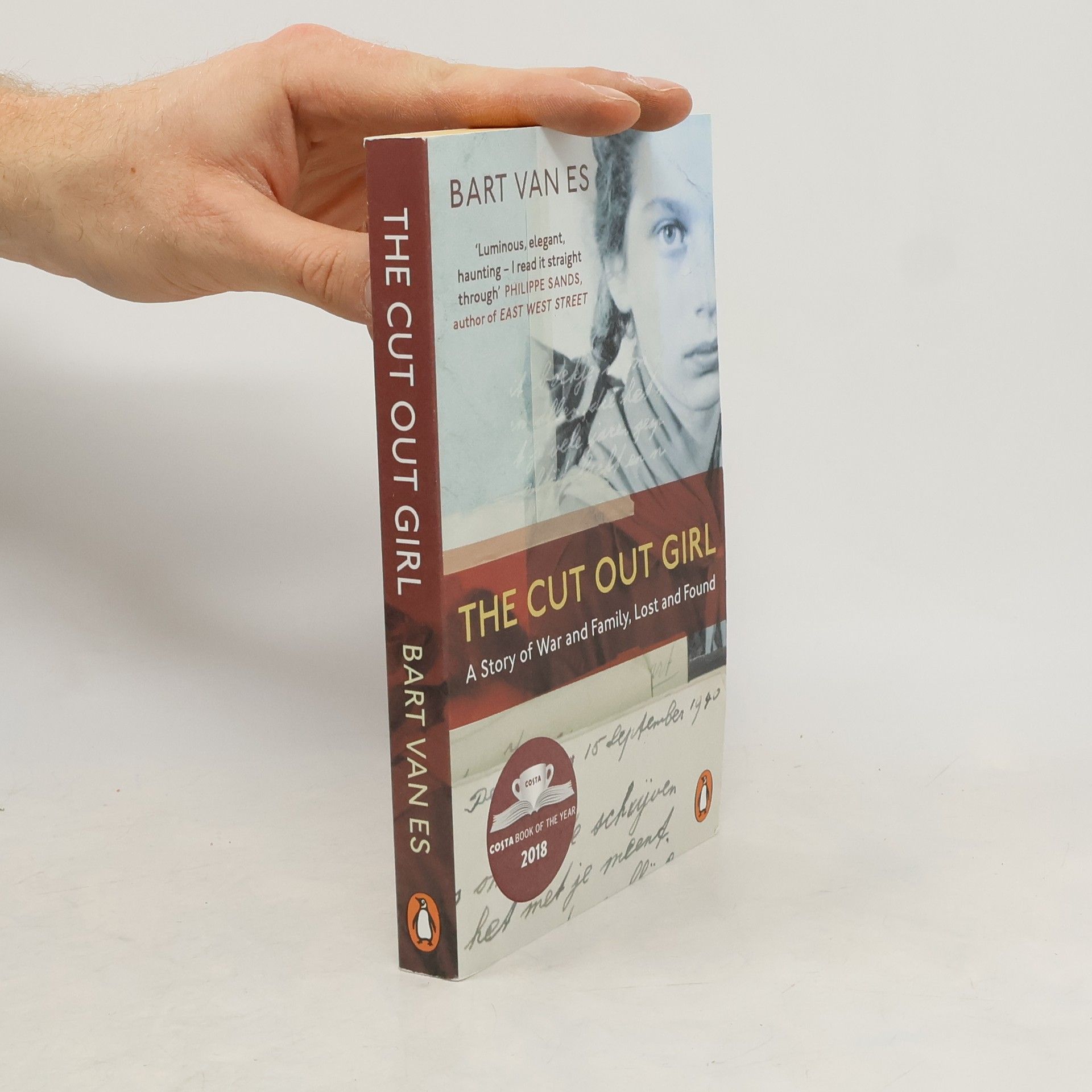 Bart Van Es The cut out girl: a story of war and family, lost and found