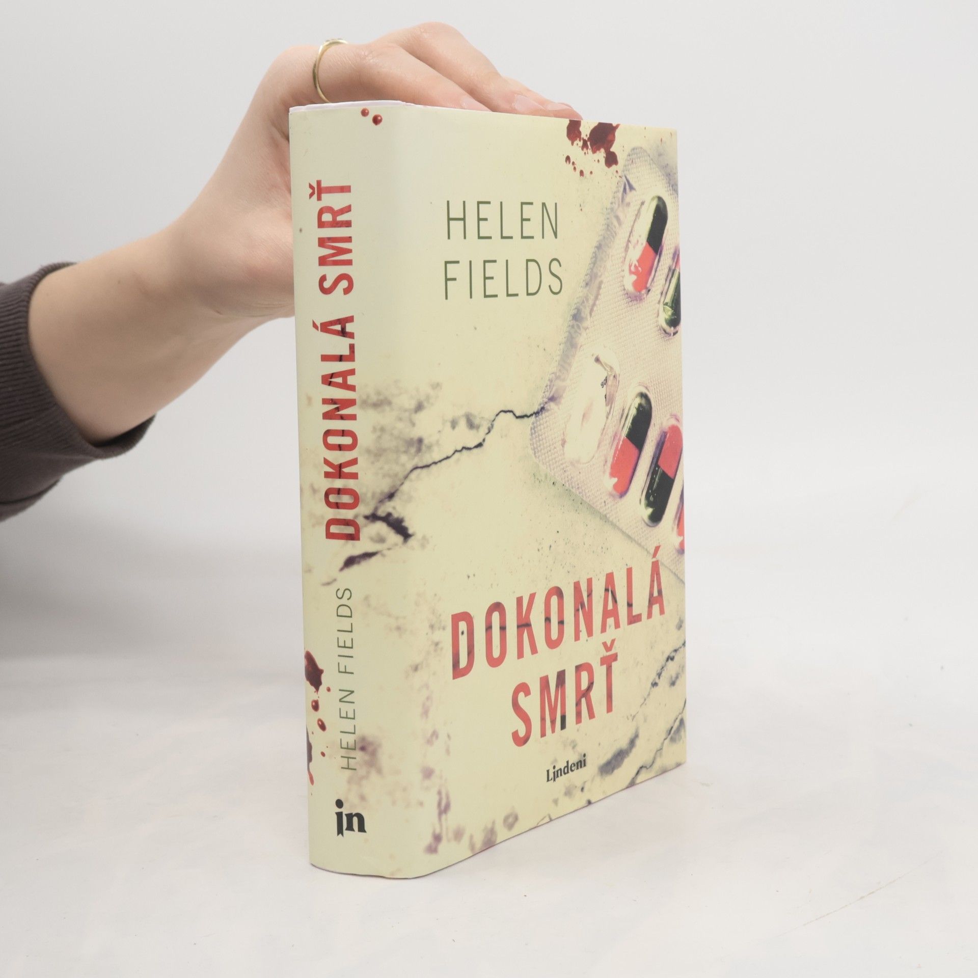 Helen Fields Dokonalá smrť