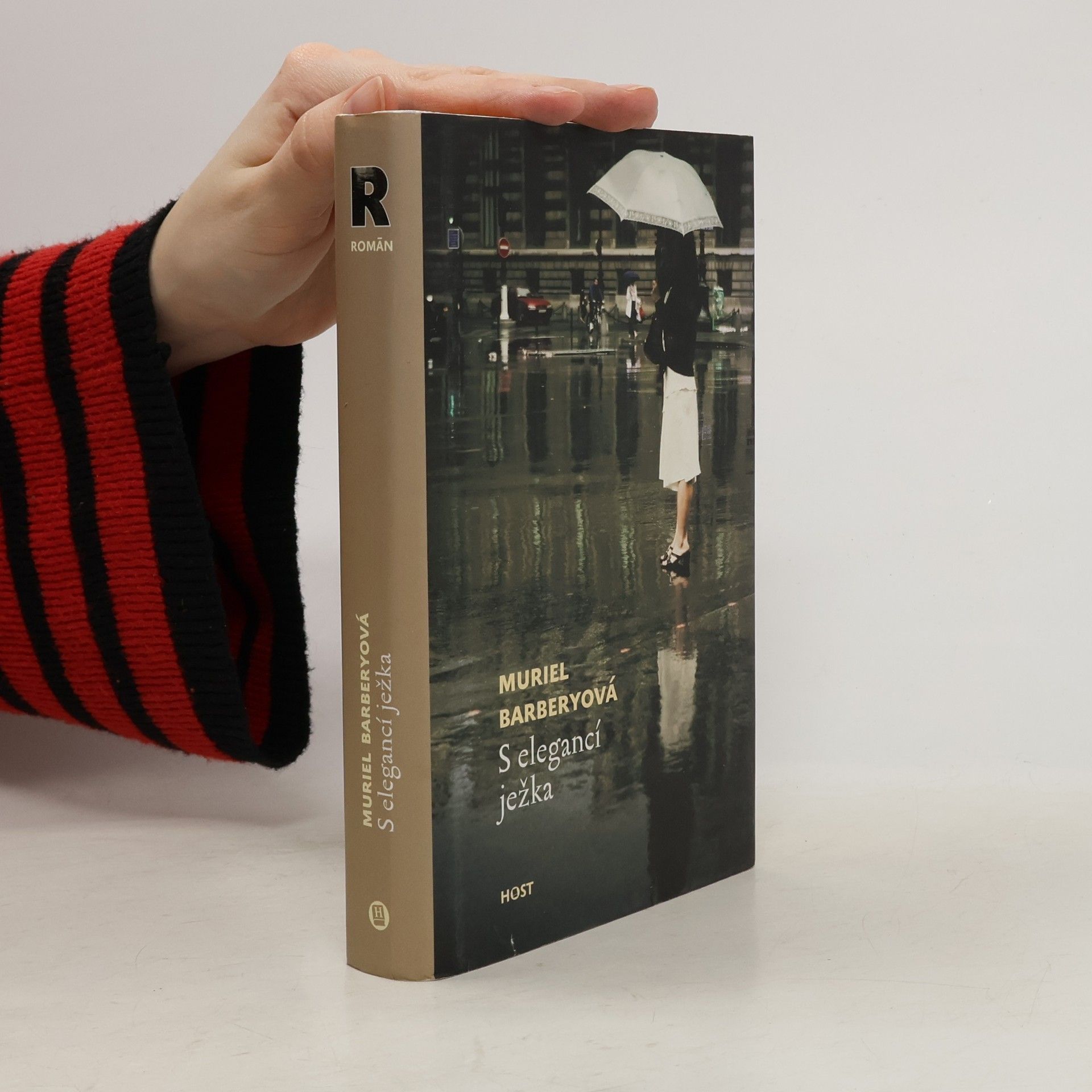 Muriel Barbery S elegancí ježka