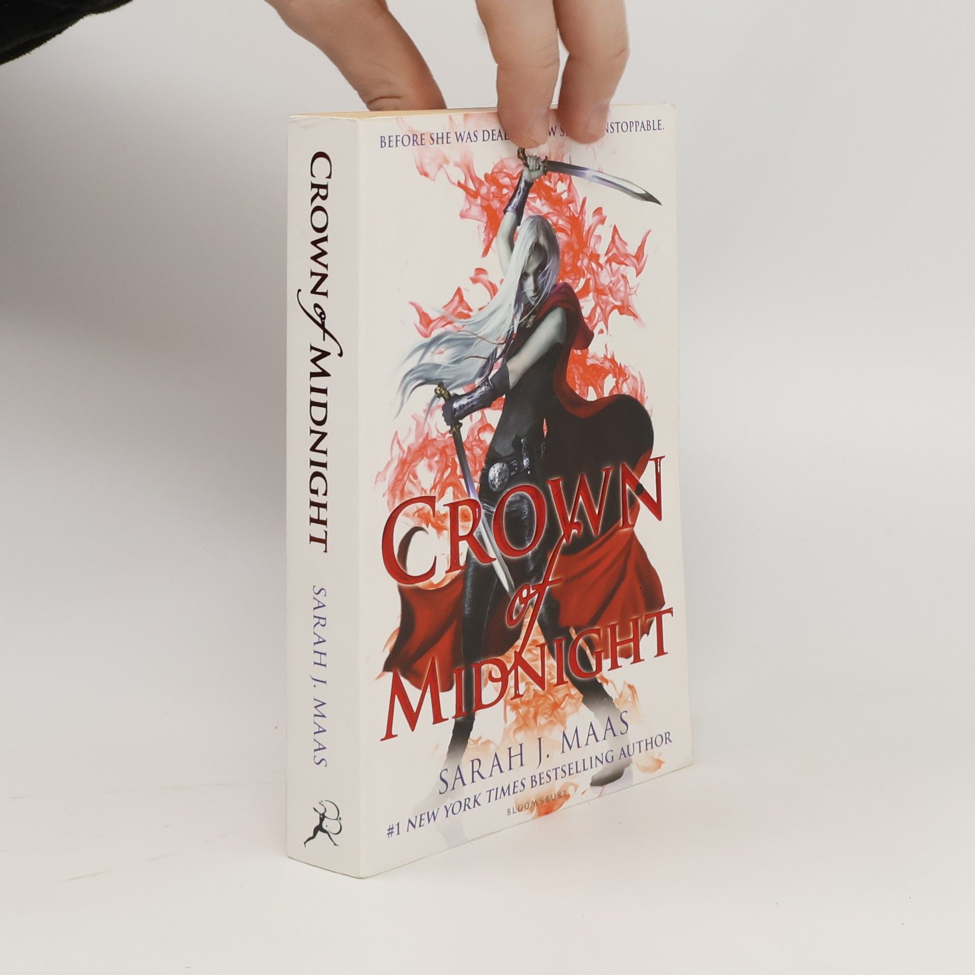 Sarah J. Maas Crown of Midnight
