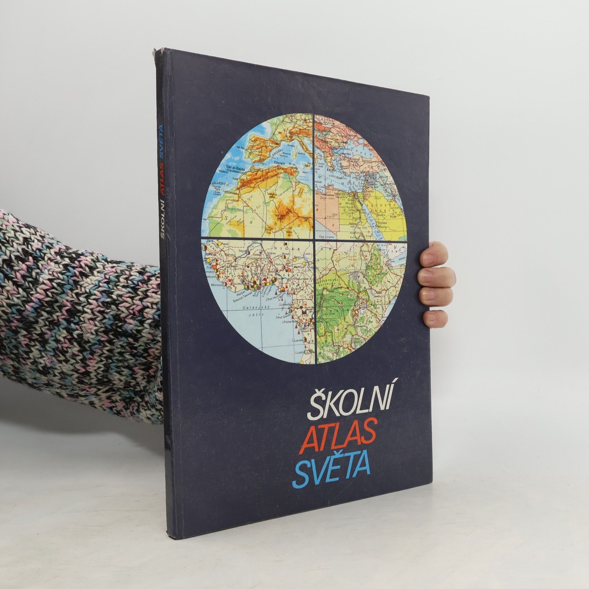 Antonín Rükl Školní atlas světa : [Určeno] pro zákl. a střední školy