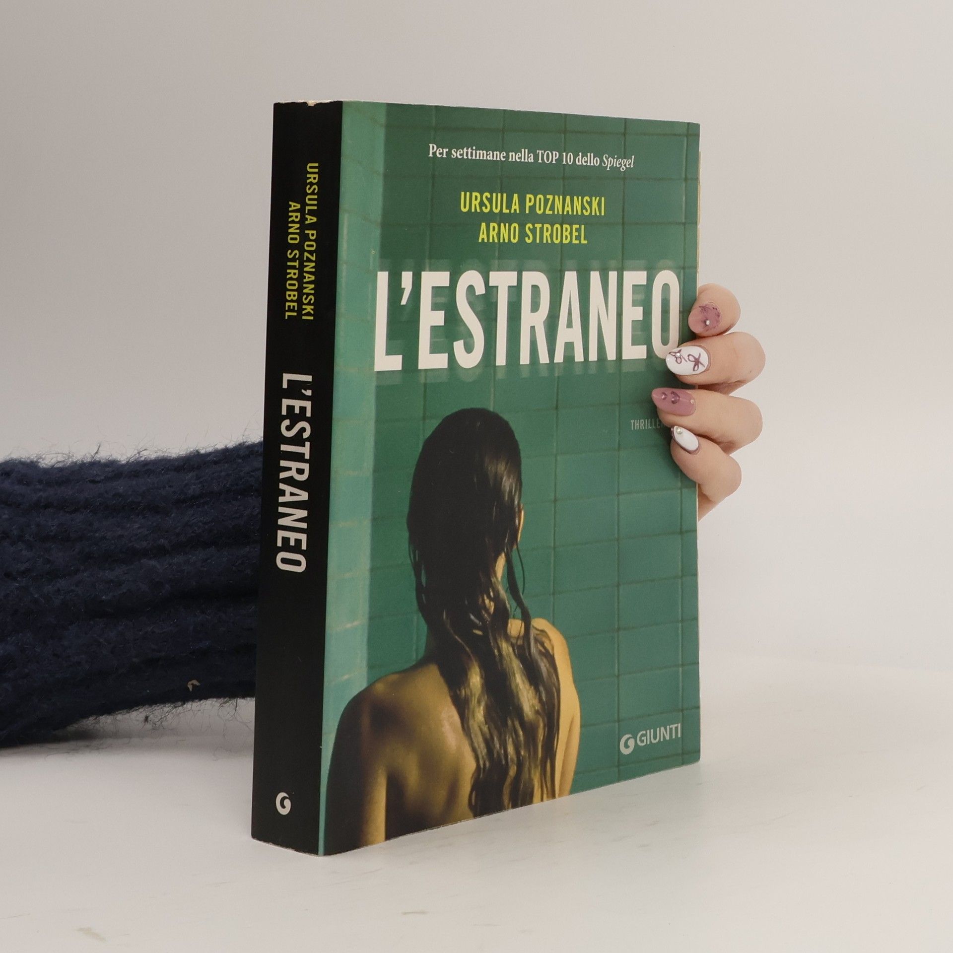 Ursula Poznanski L'estraneo