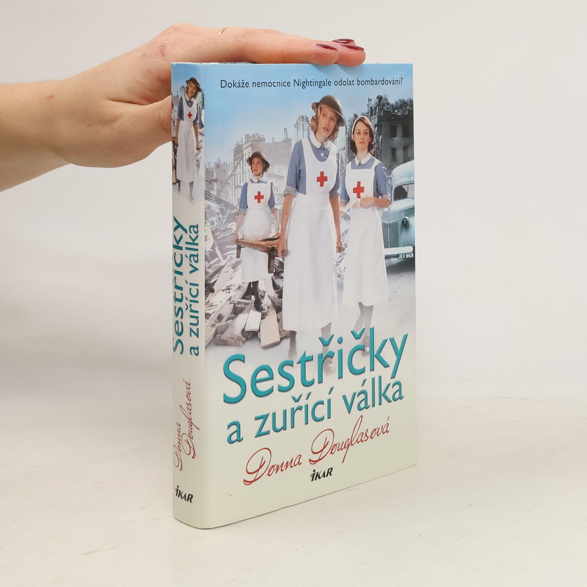 Donna Douglas Sestřičky a zuřící válka