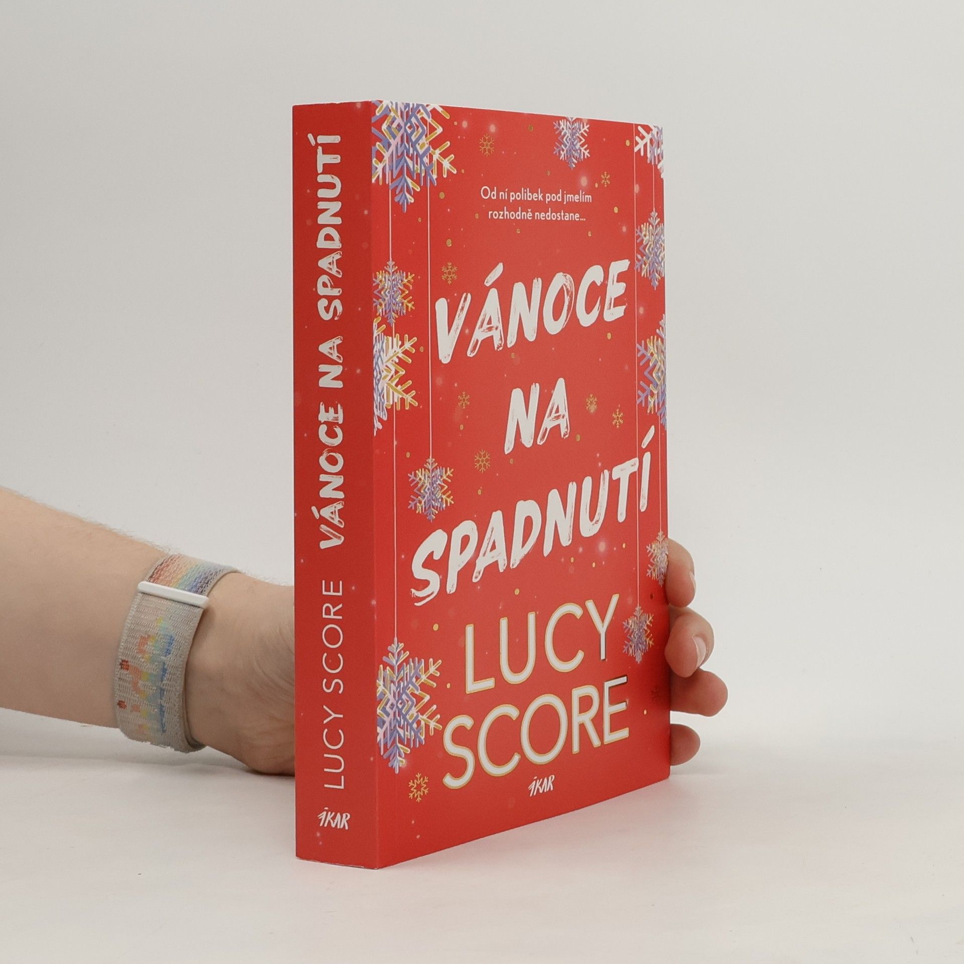 Lucy Score Vánoce na spadnutí