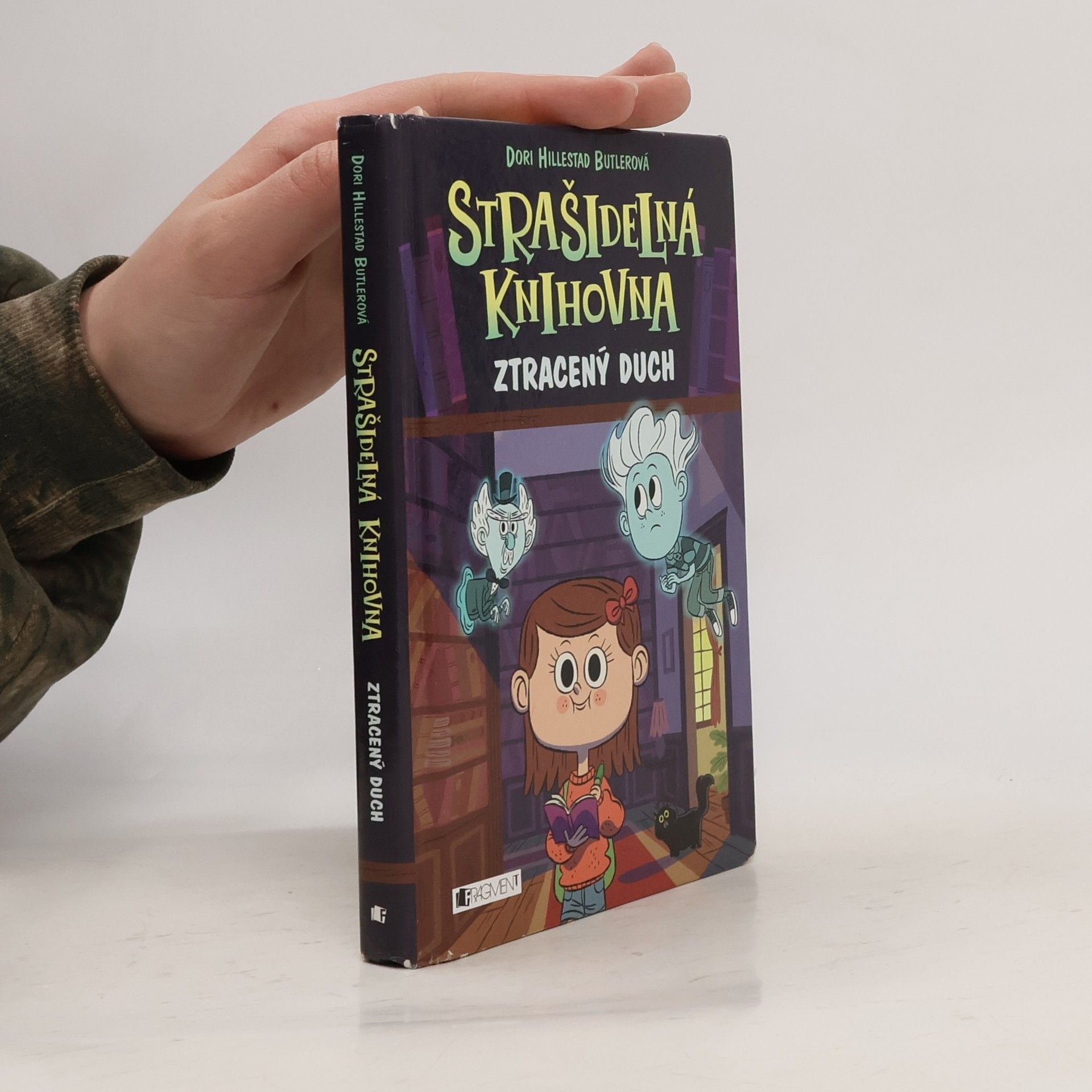 Dori Hillestad Butler Strašidelná knihovna. Ztracený duch