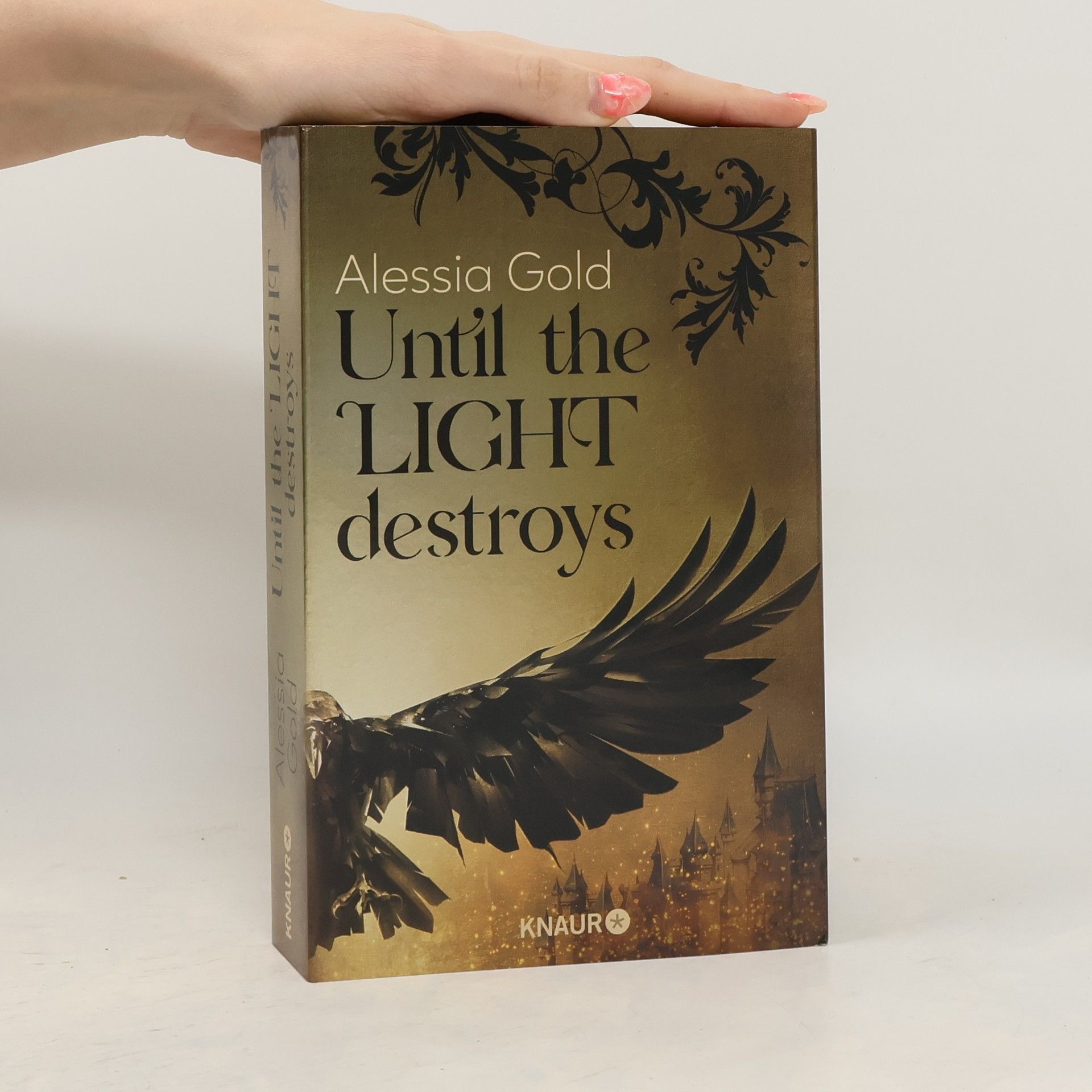 Alessia Gold Redveil - 2: Until the Light destroys
