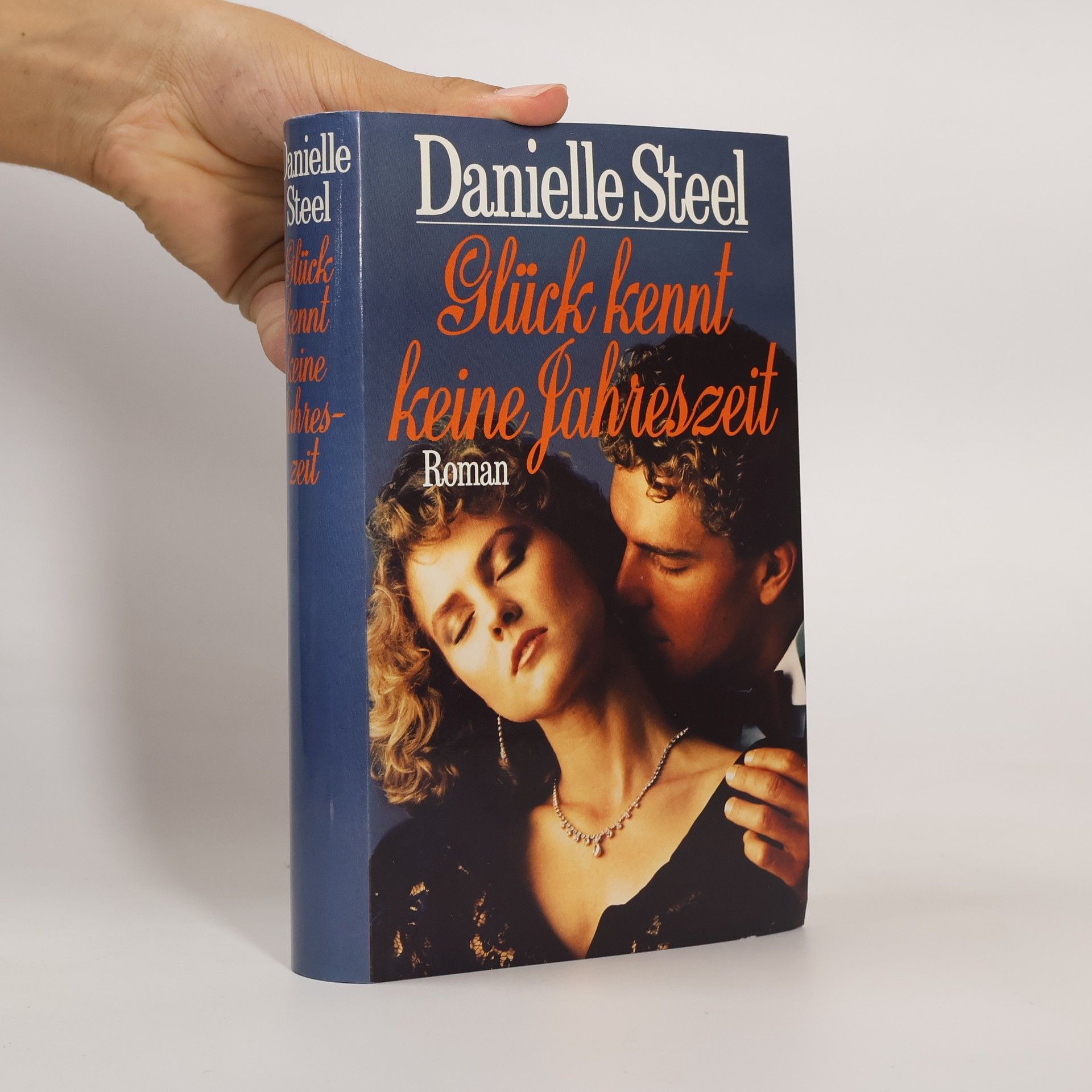 Danielle Steel Glück kennt keine Jahreszeit