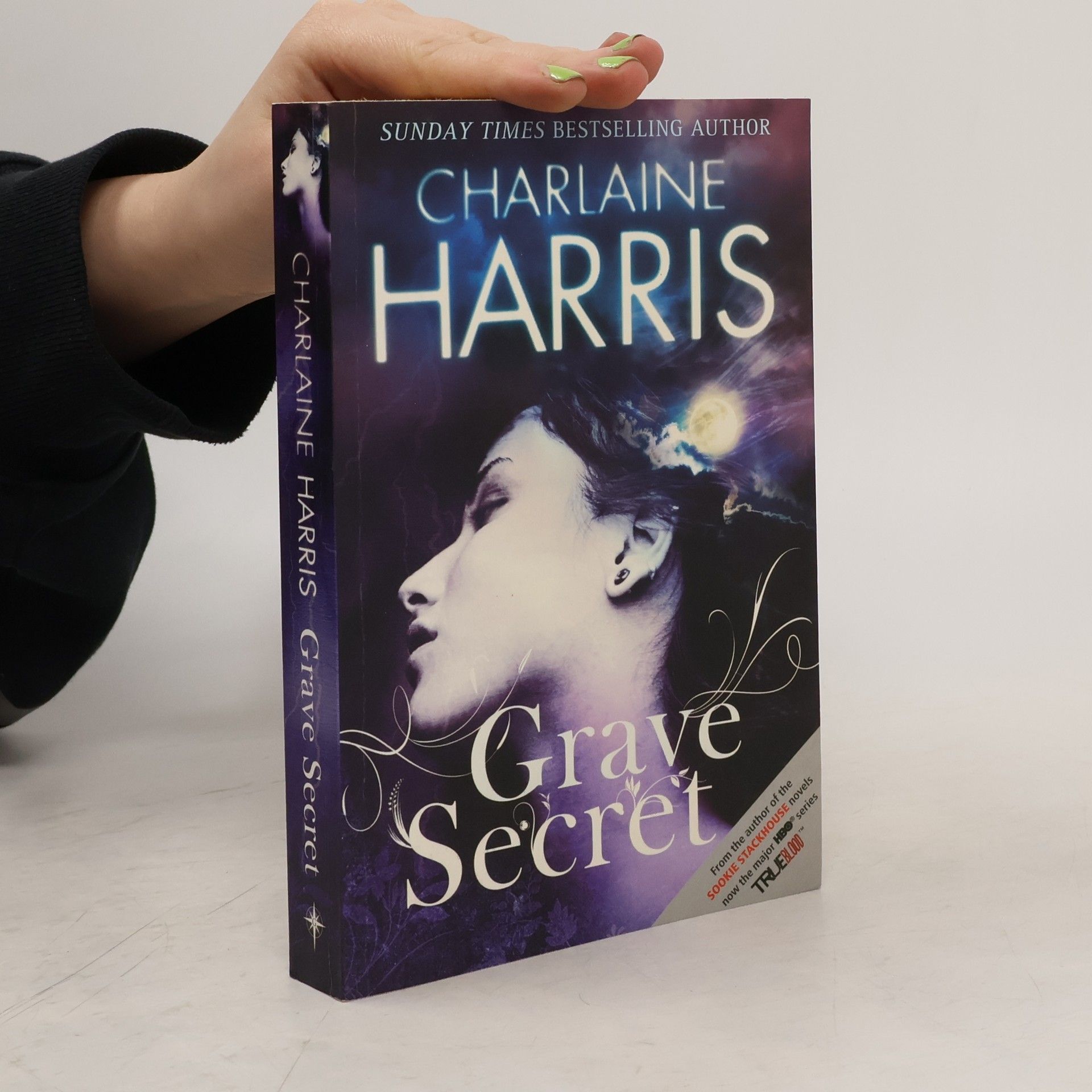 Charlaine Harris Grave Secret