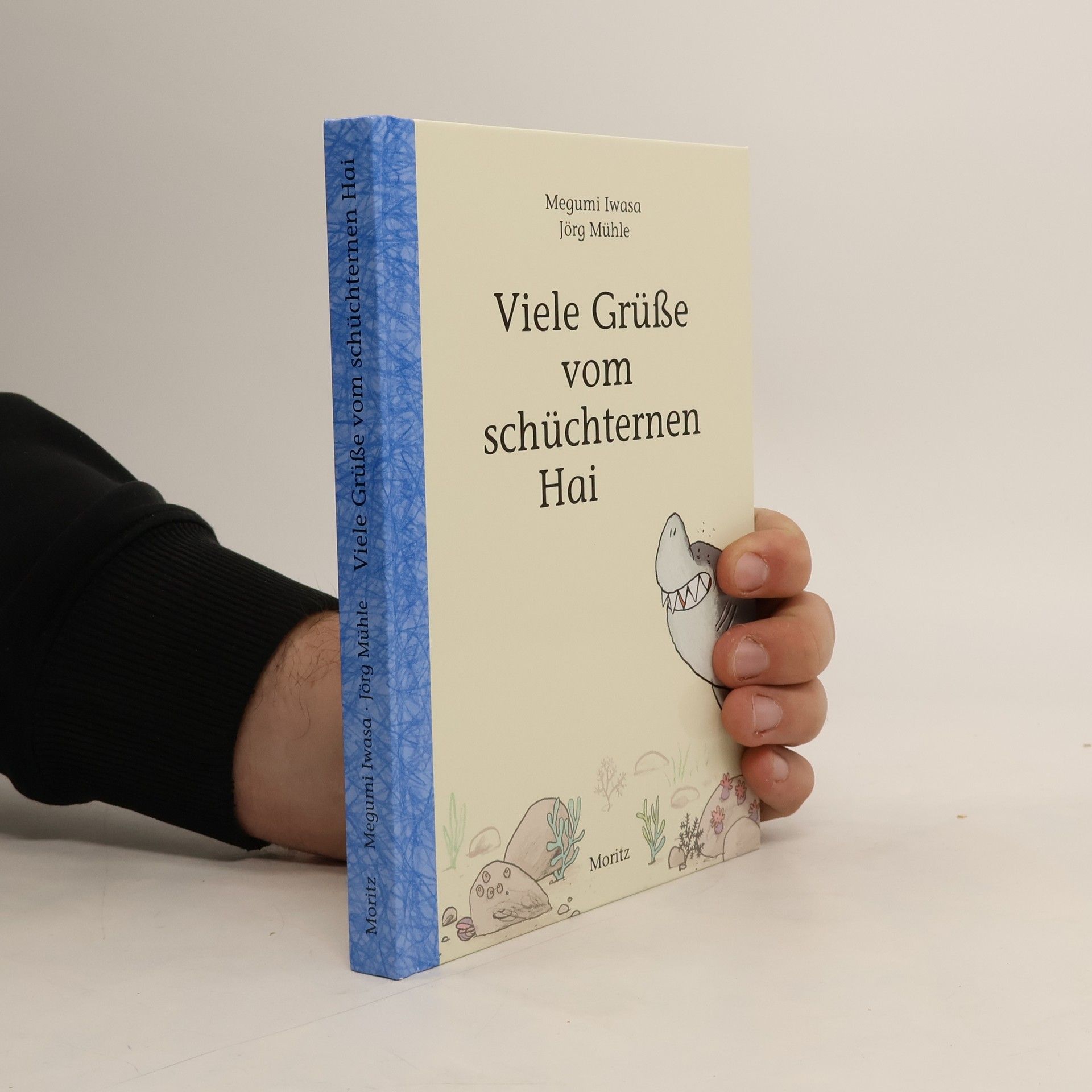 Viele Grüße vom schüchternen Hai