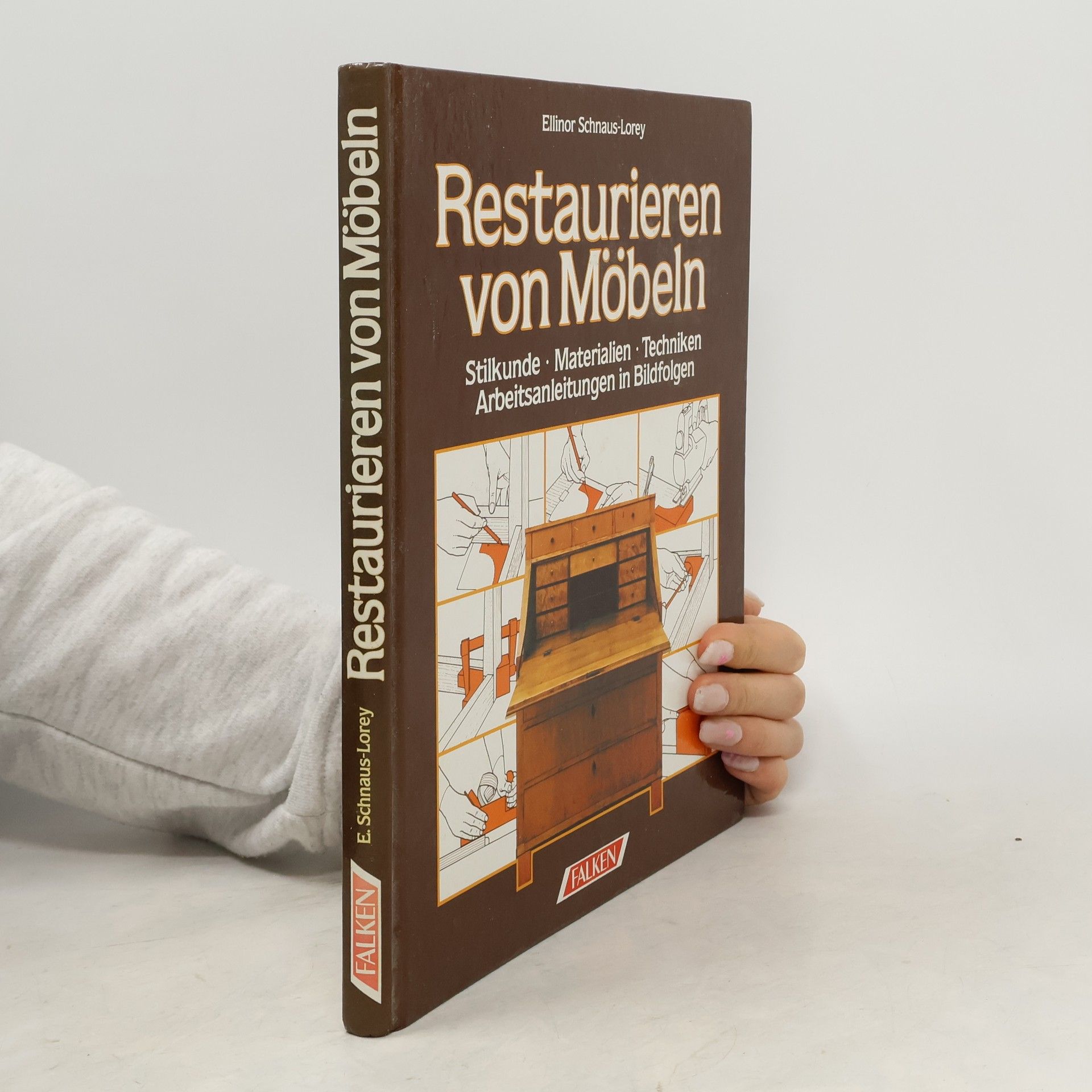 Ellinor Schnaus-Lorey Restaurieren von Möbeln