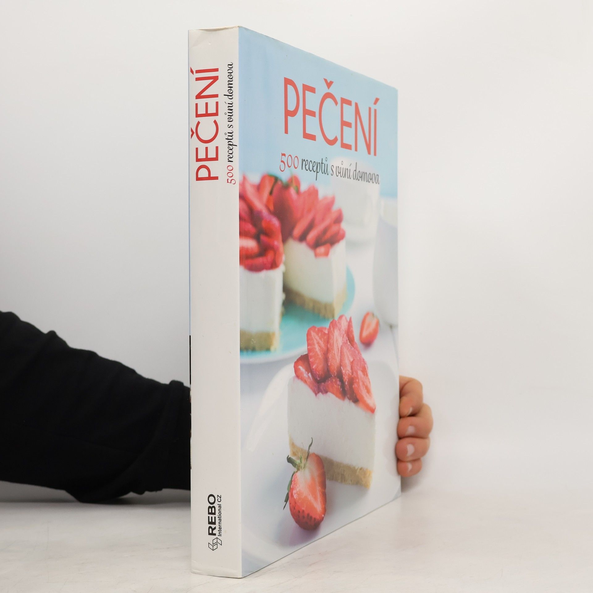 Petra Lukešová Pečení : 500 receptů s vůní domova