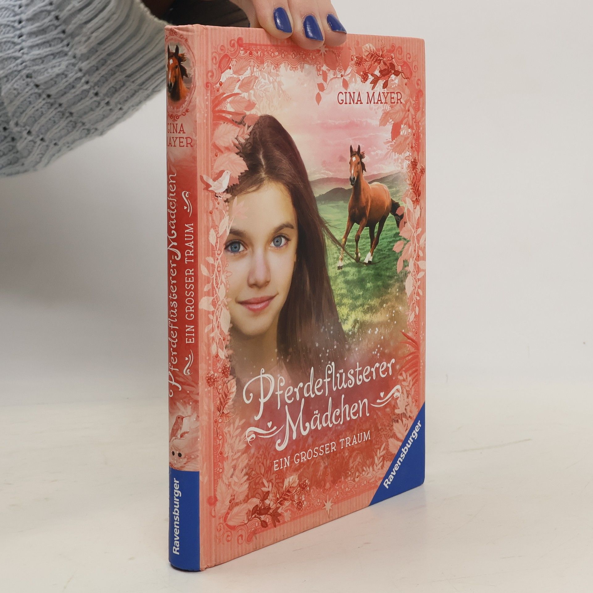 Gina Mayer Pferdeflüsterer-Mädchen