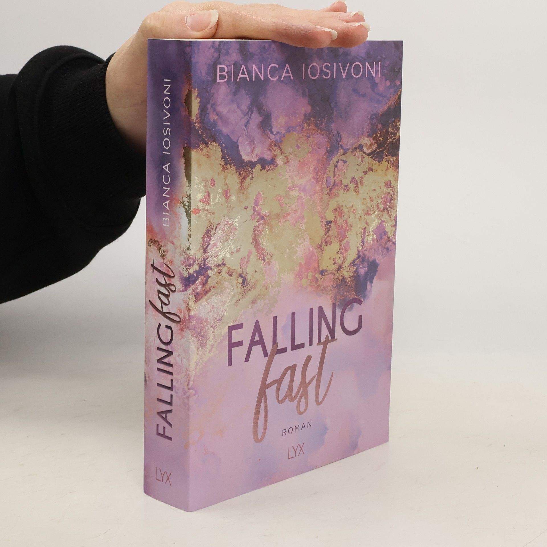 Bianca Iosivoni Falling fast