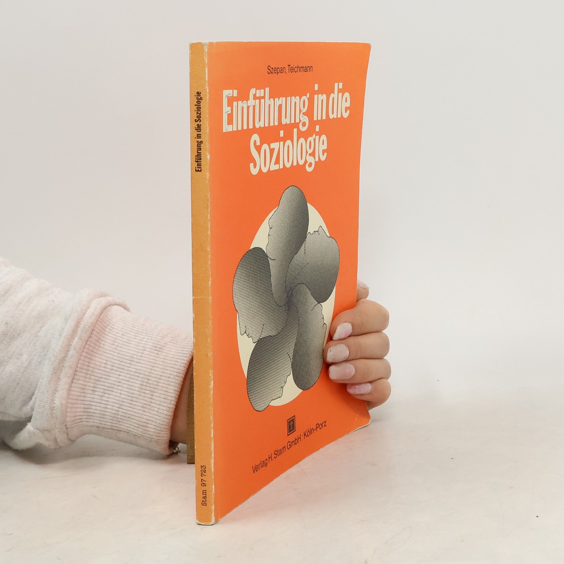 AA.VV. Einführung in die Soziologie