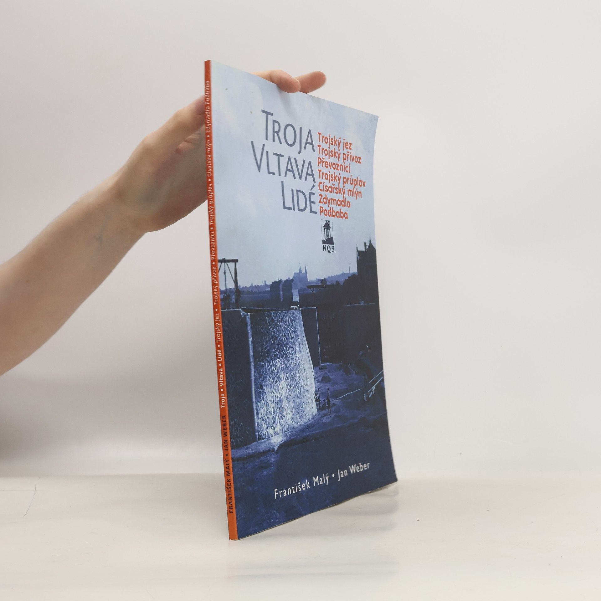 Troja, Vltava, lidé