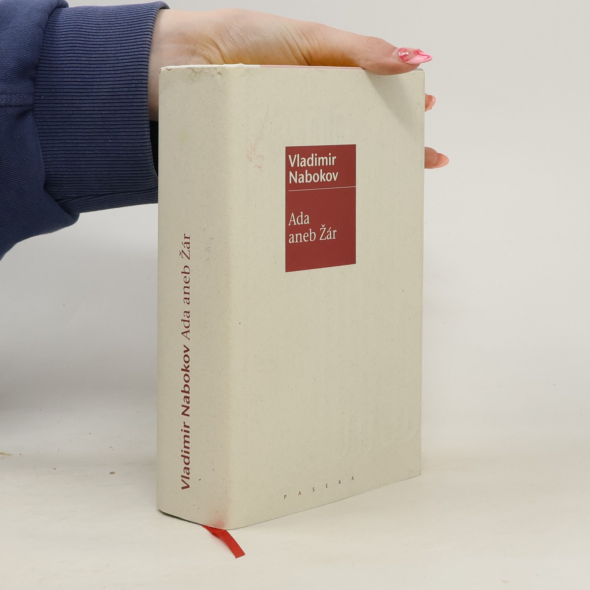 Ada aneb Žár: Rodinná kronika