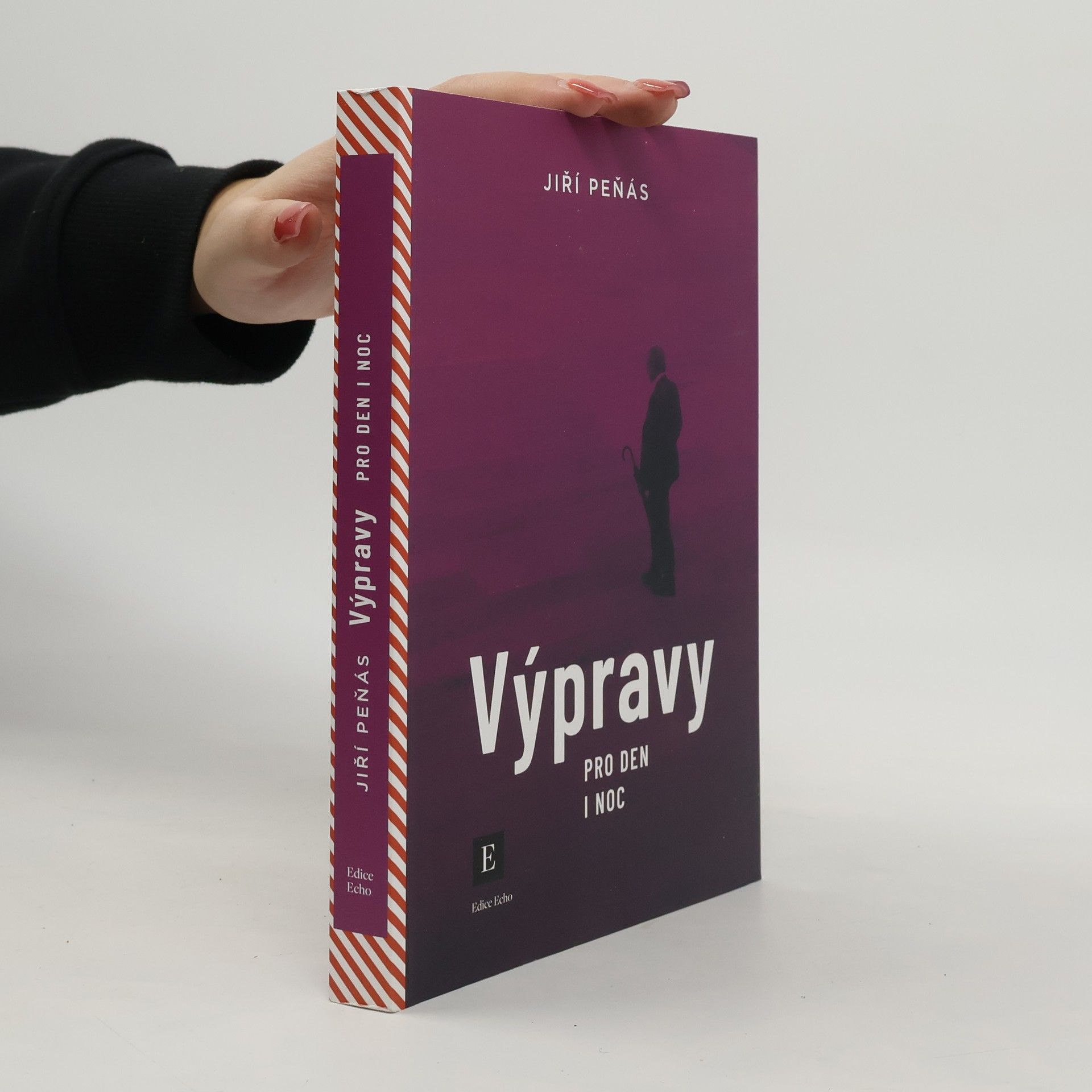 Výpravy pro den i noc : třetí kniha cest po vlastních krajinách