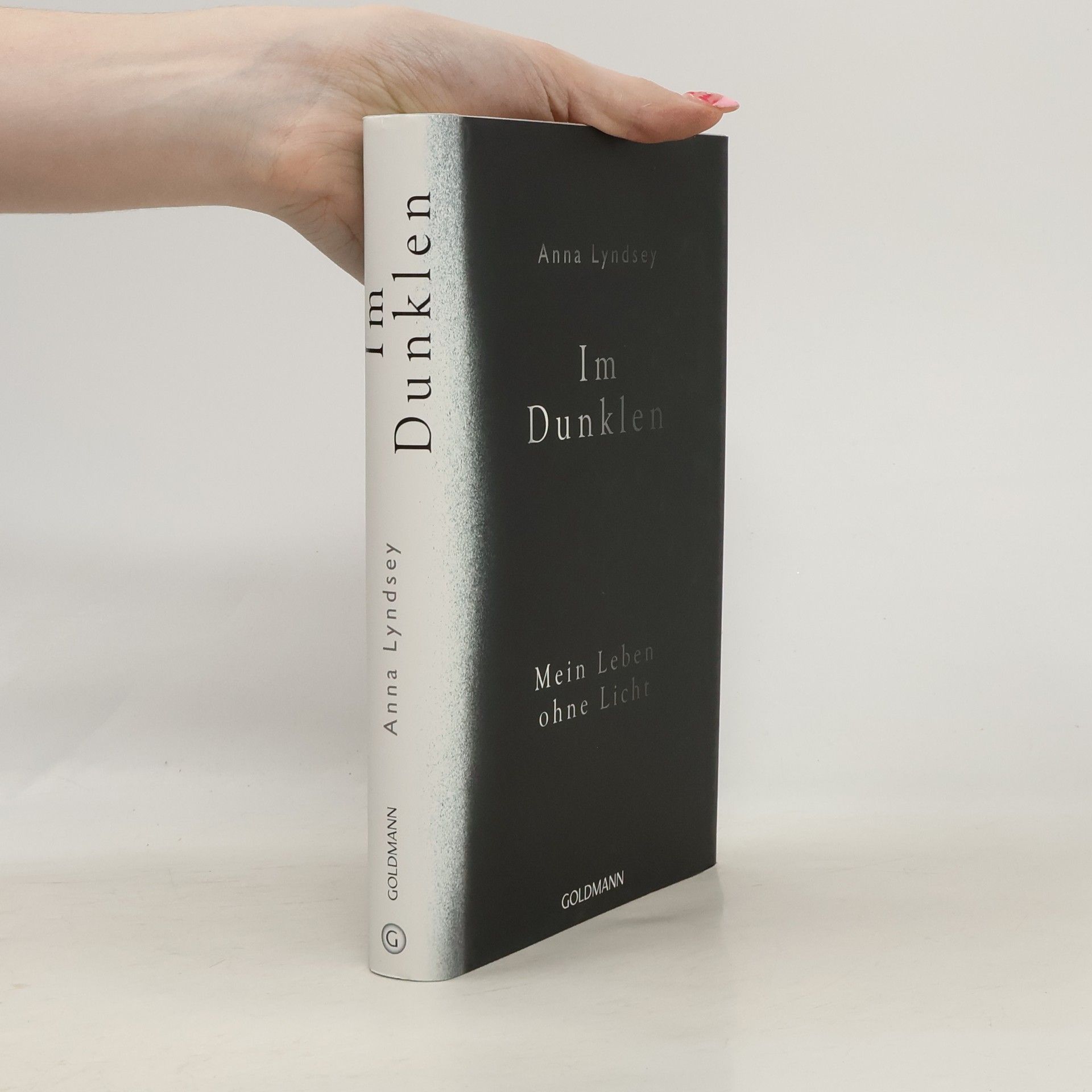 Anna Lyndsey Im Dunklen