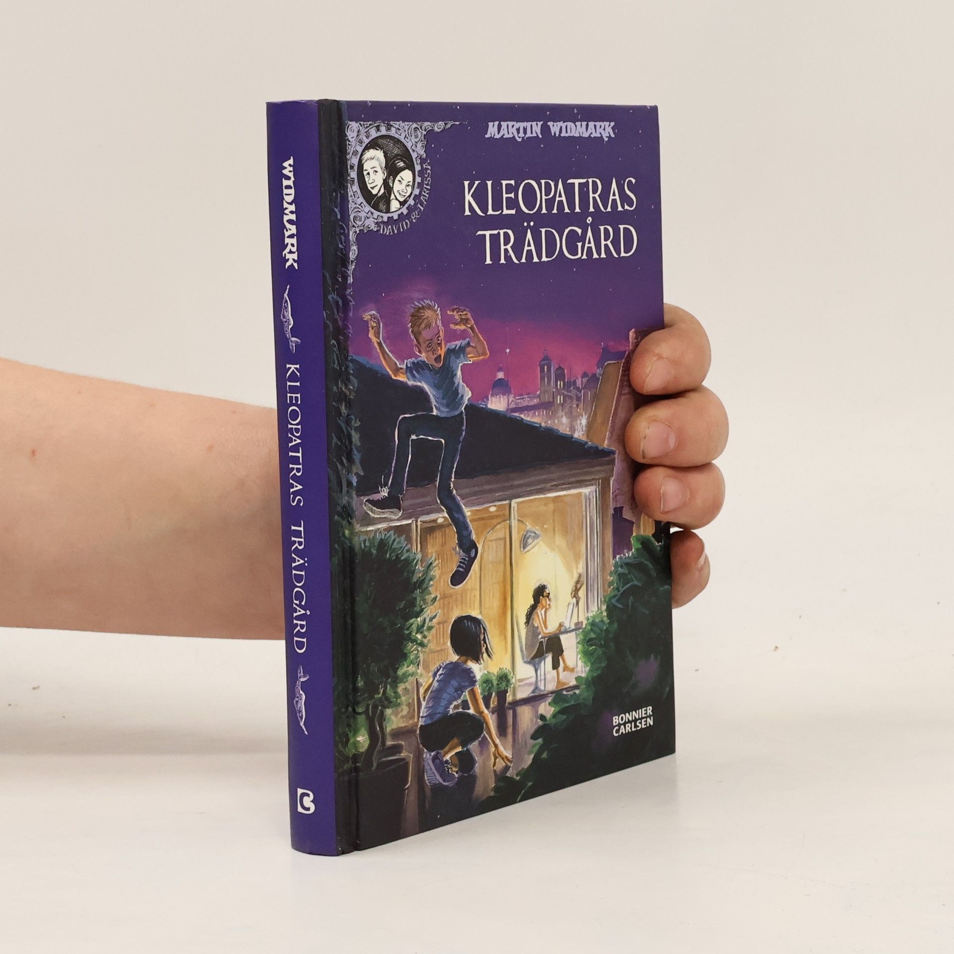 David & Larissa - 6: Kleopatras trädgård