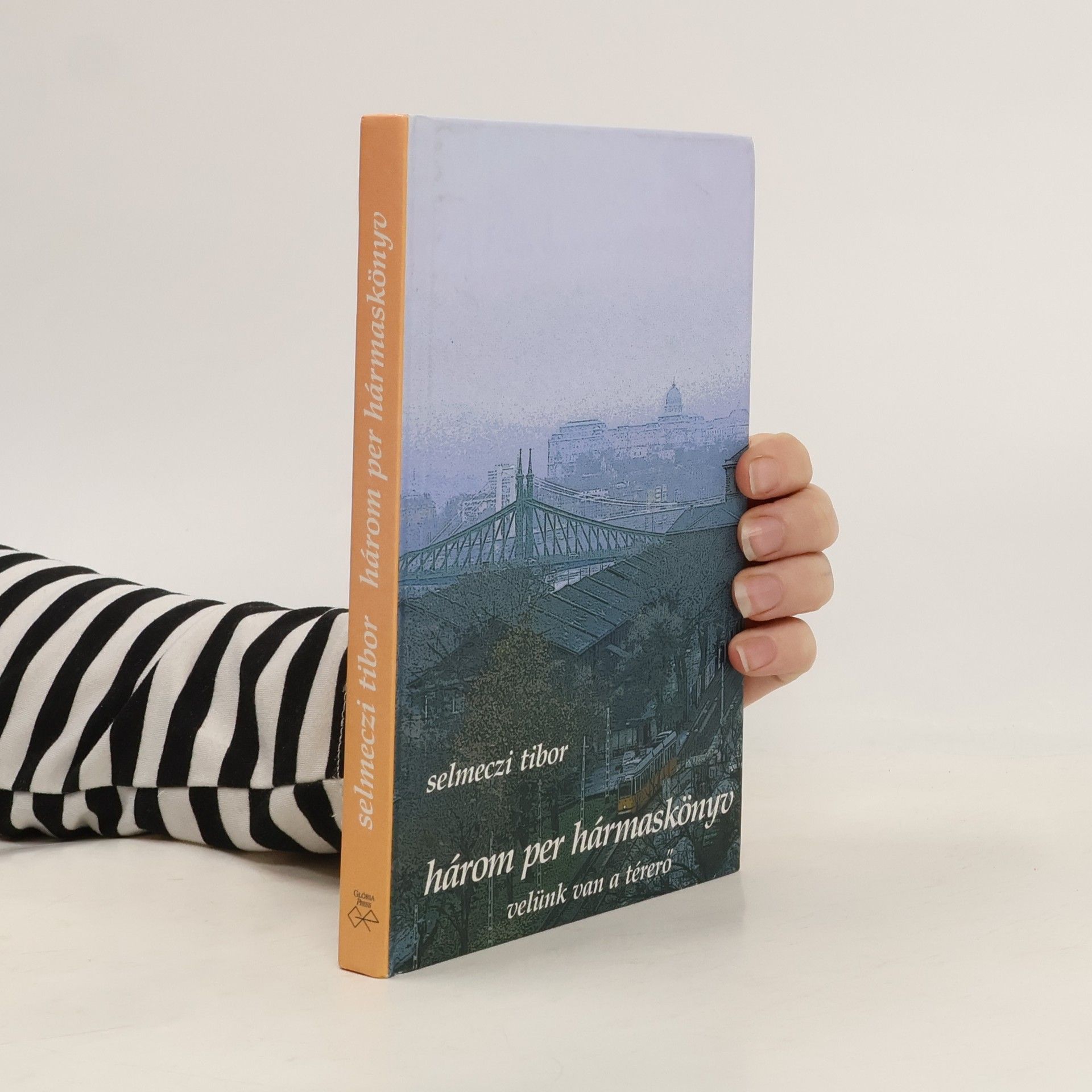 Tibor Selmeczi Három per hármaskönyv