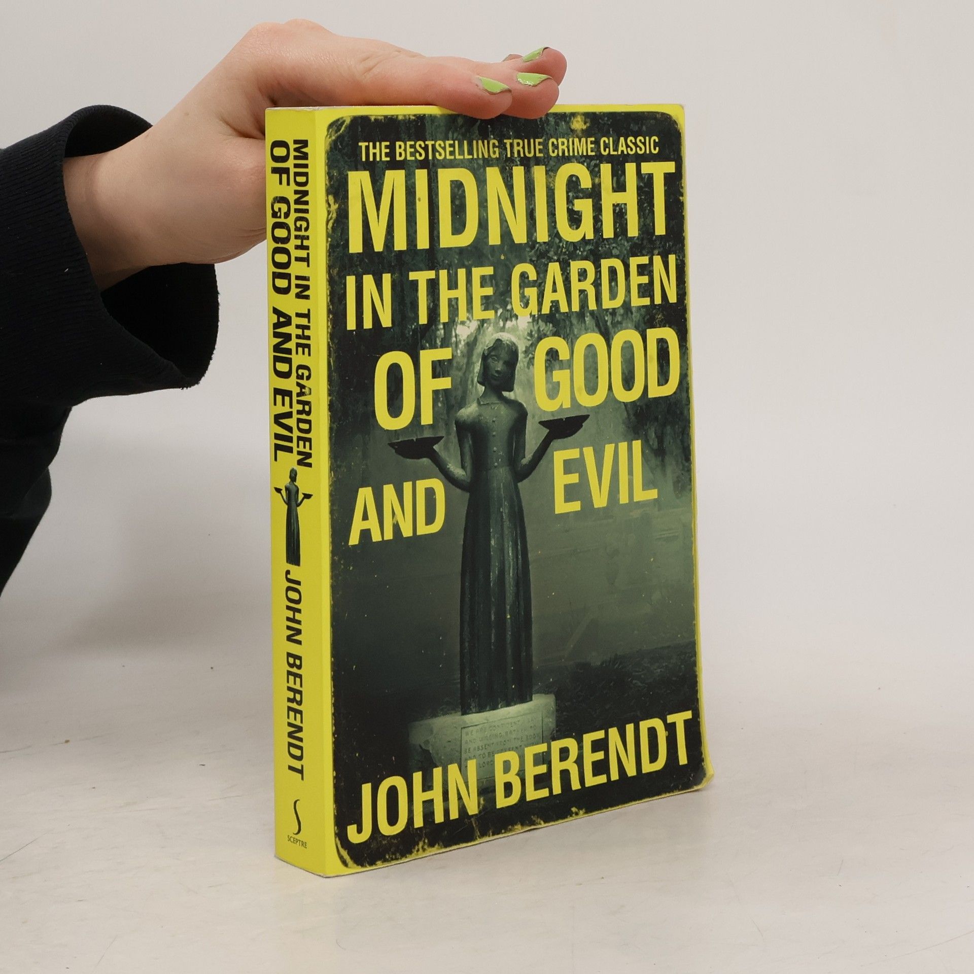 John Berendt Midnight in the Garden of Good and Evil. Mitternacht im Garten von Gut und Böse, englische Ausgabe