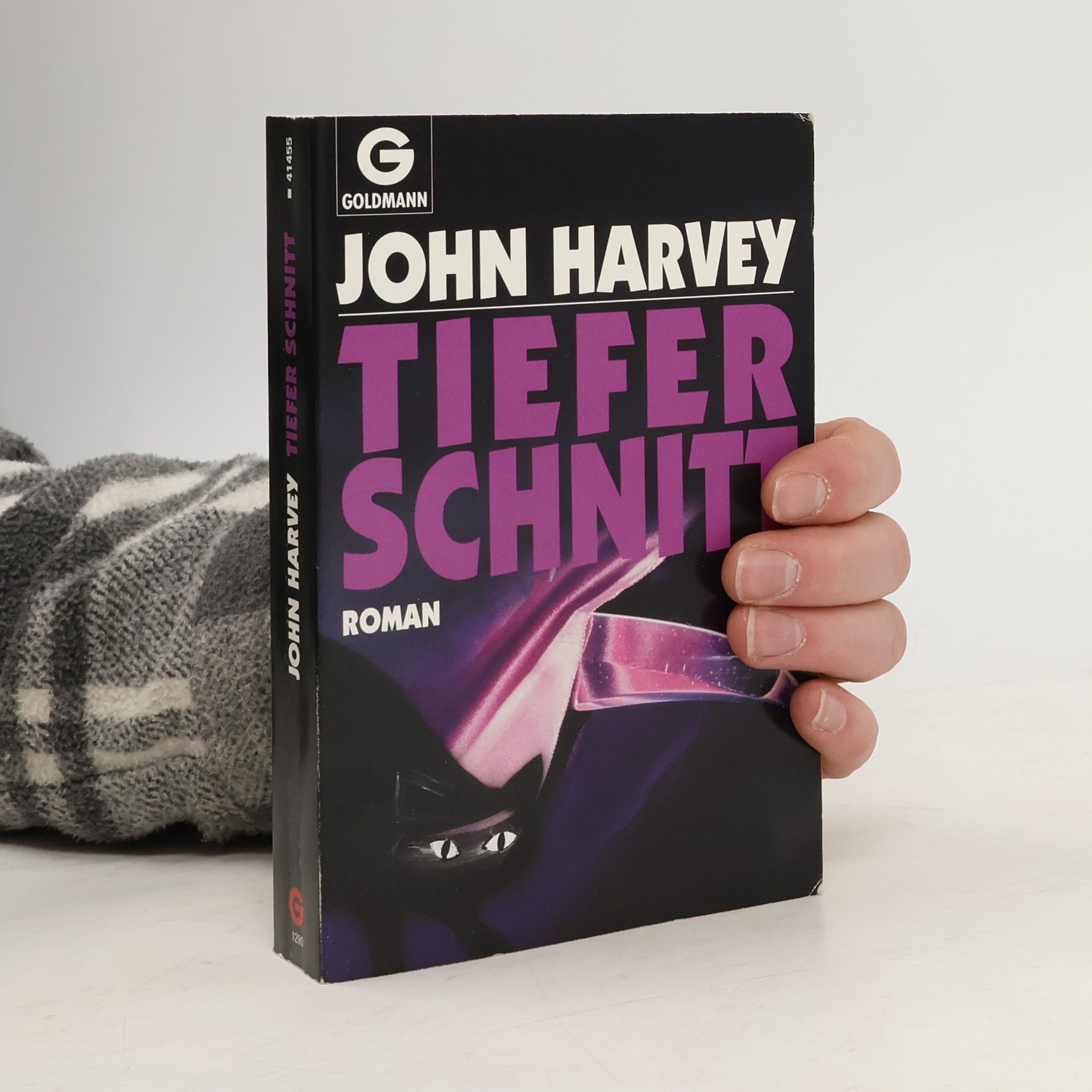 John Harvey Tiefer Schnitt