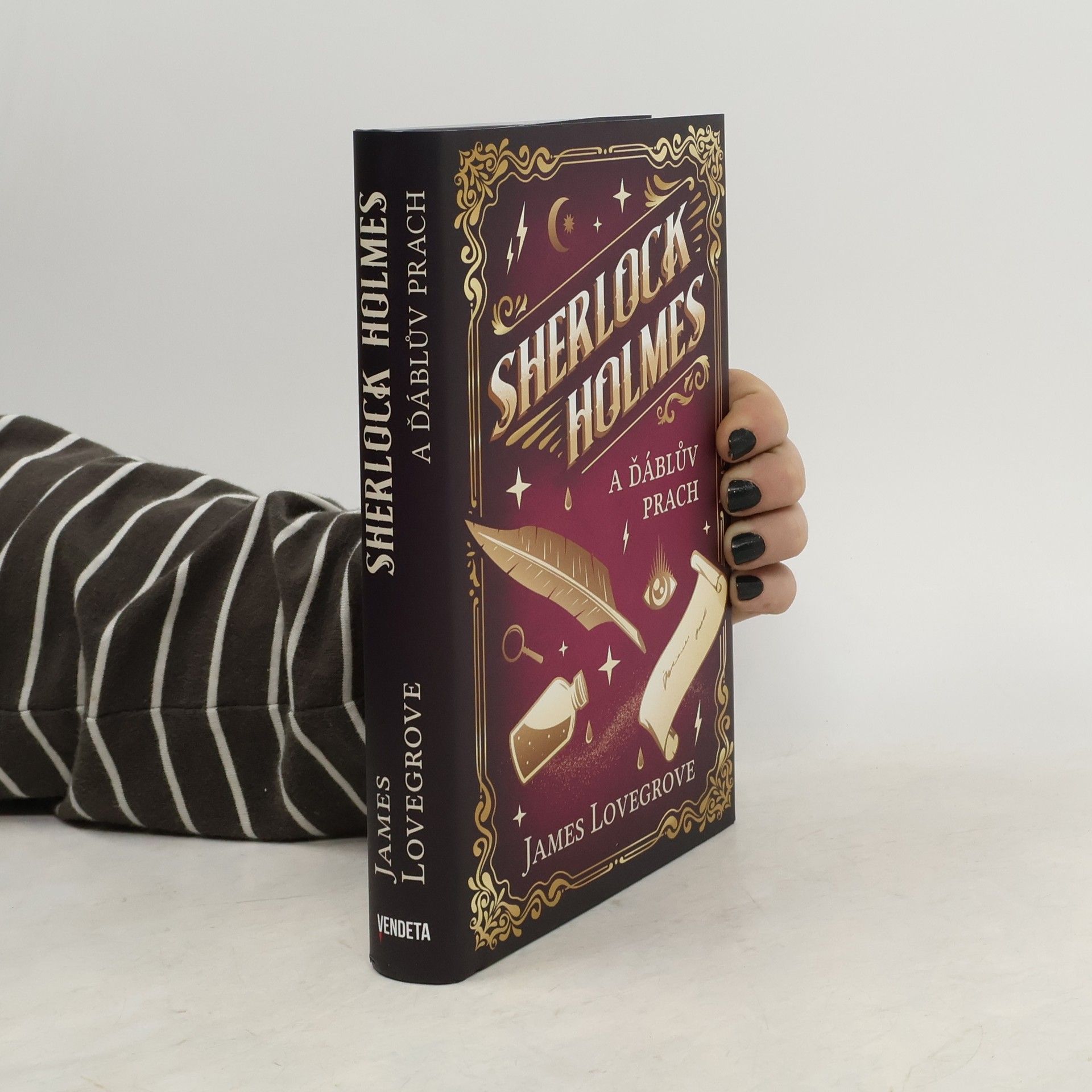 Sherlock Holmes a ďáblův prach