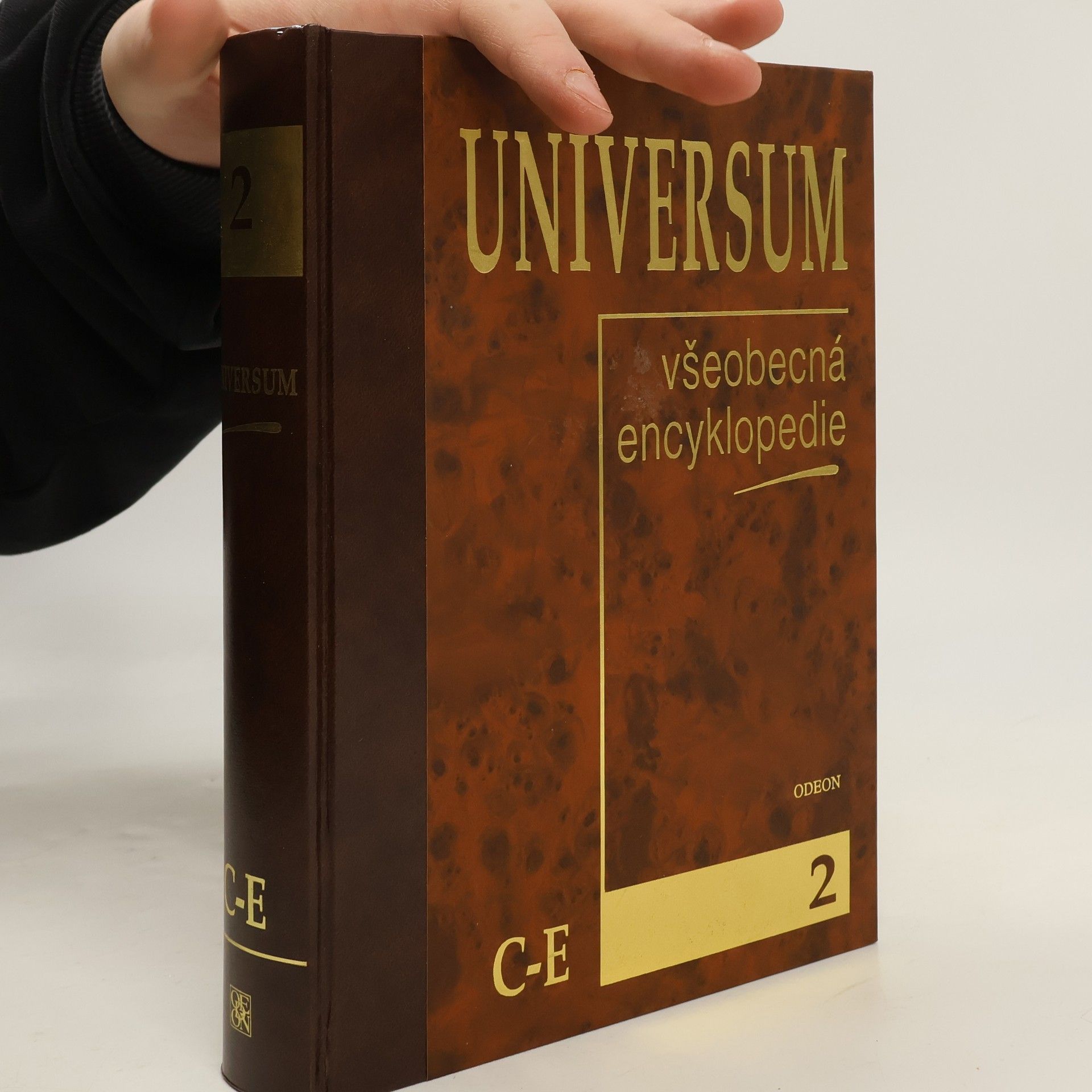 Autorenkollektiv Universum : všeobecná encyklopedie. 2. díl, C-E