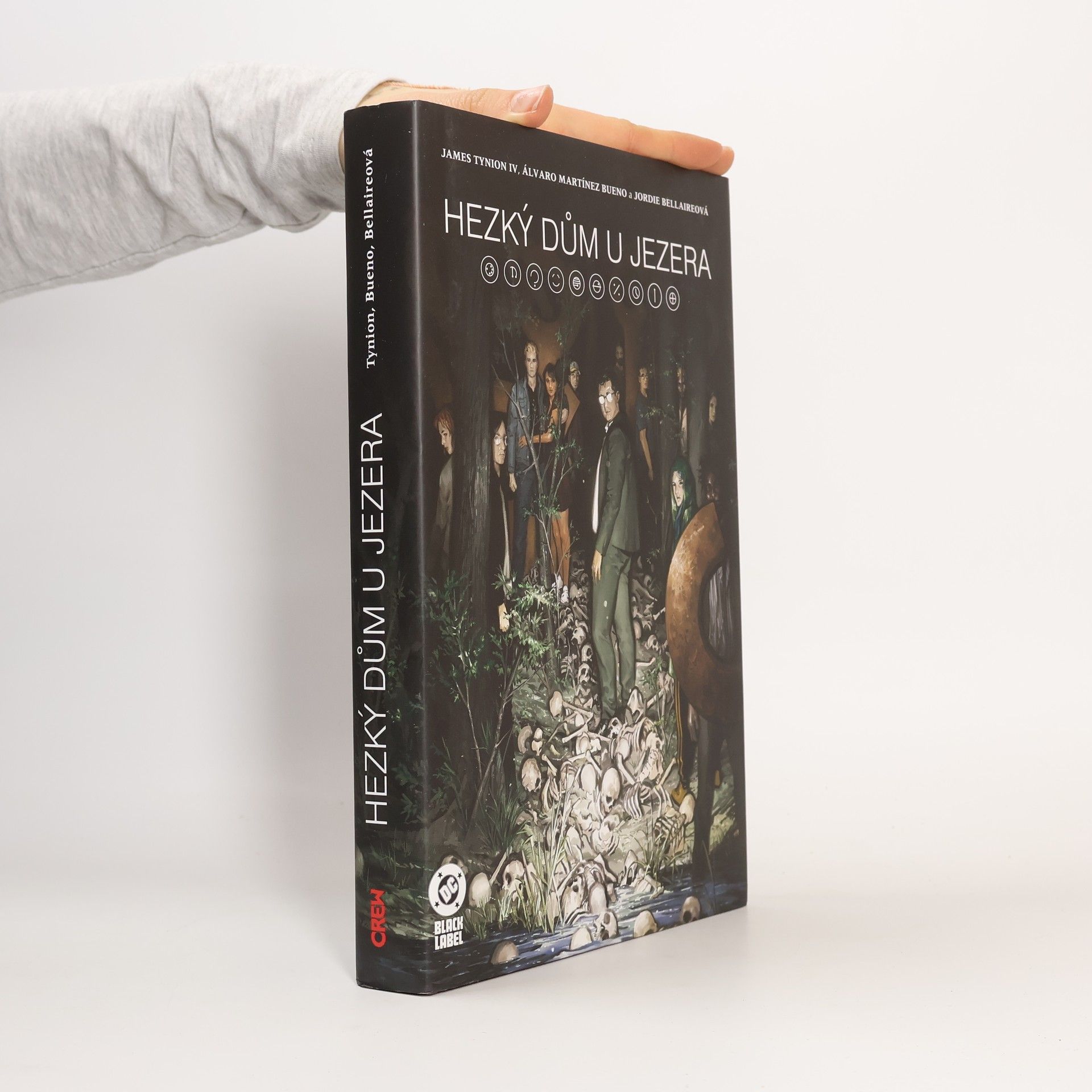 James Tynion IV Hezký dům u jezera