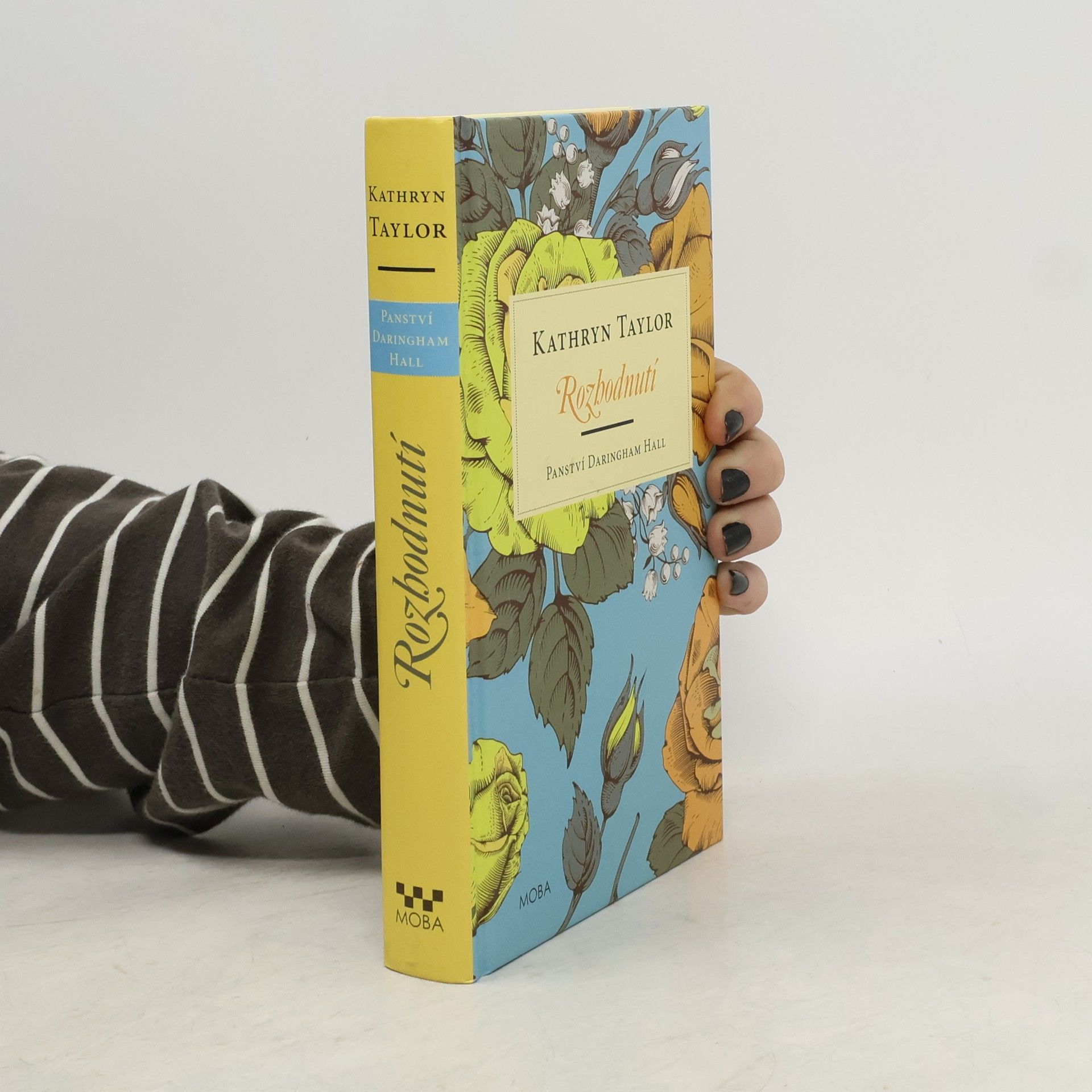 Kathryn Taylor Panství Daringham Hall. Rozhodnutí