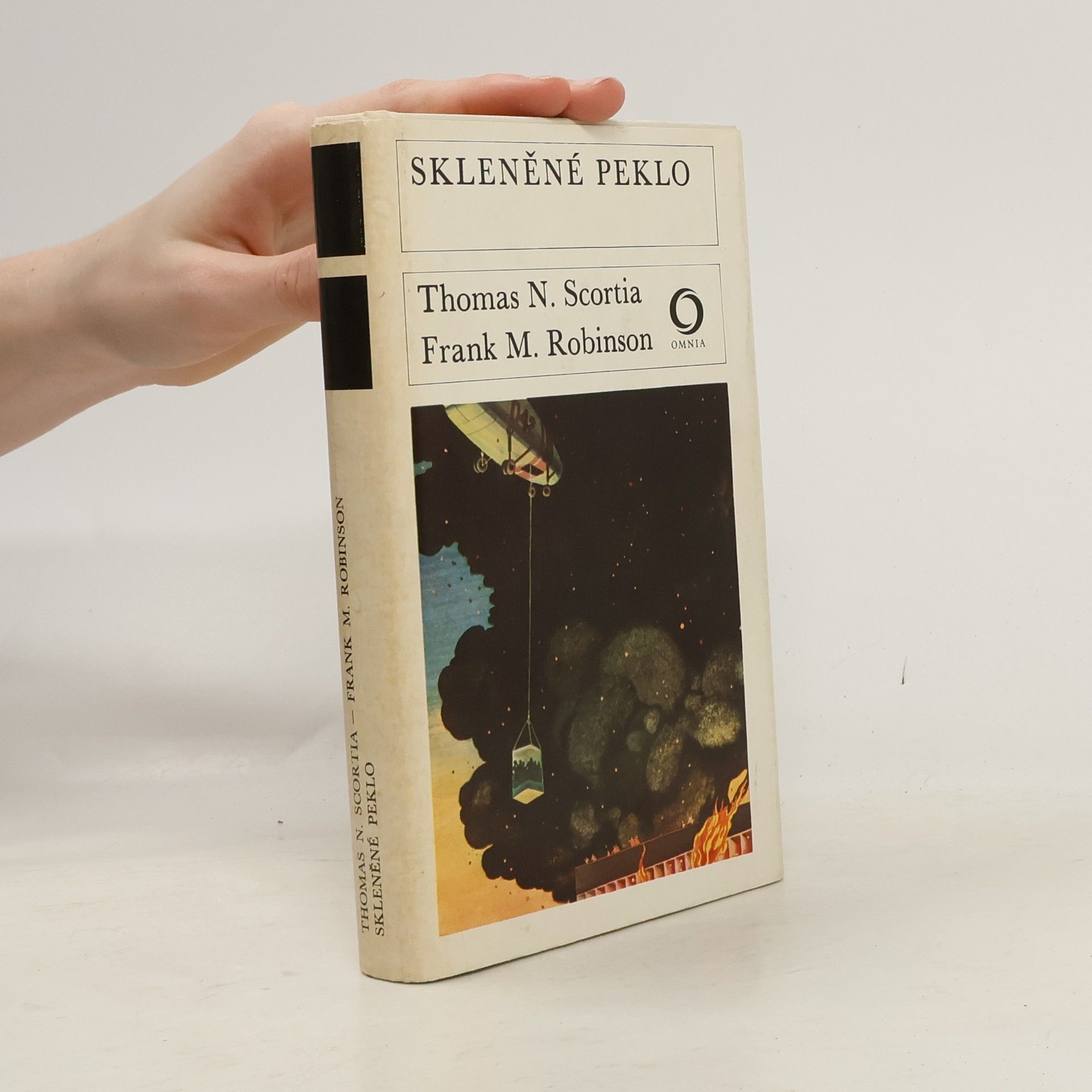 Frank M. Robinson Skleněné peklo
