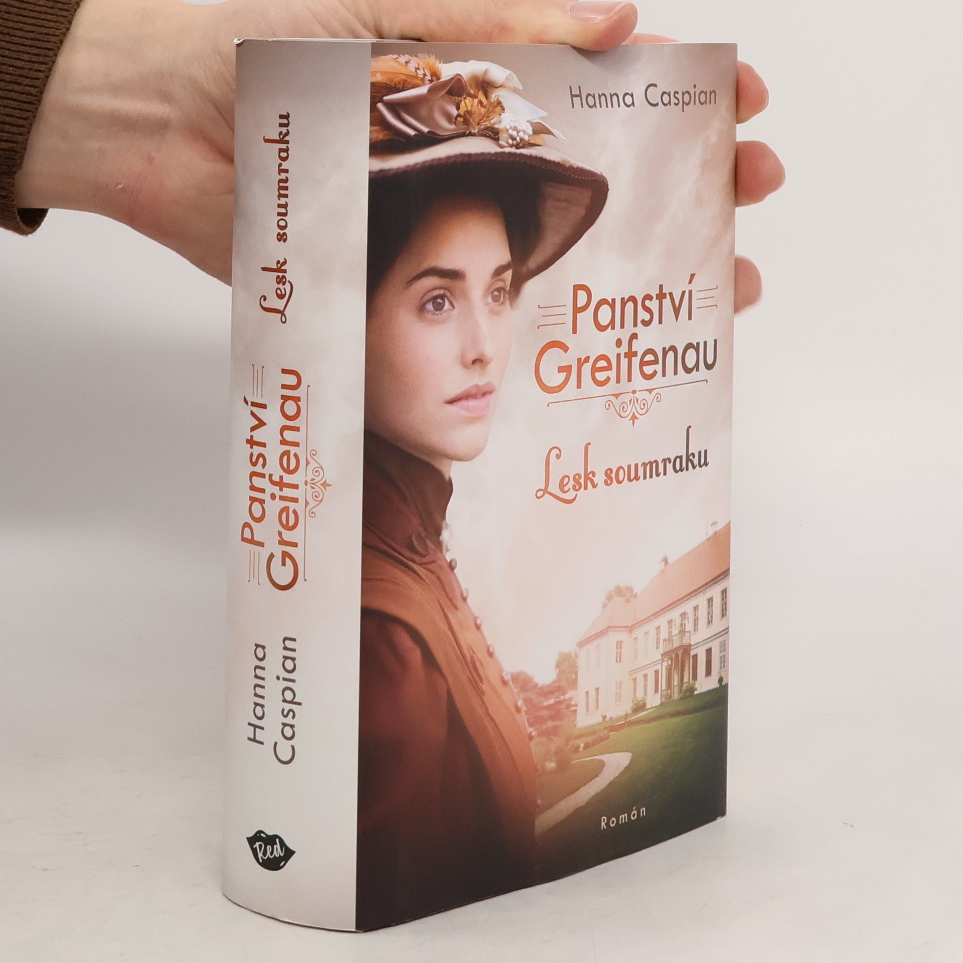 Hanna Caspian Panství Greifenau. Lesk soumraku