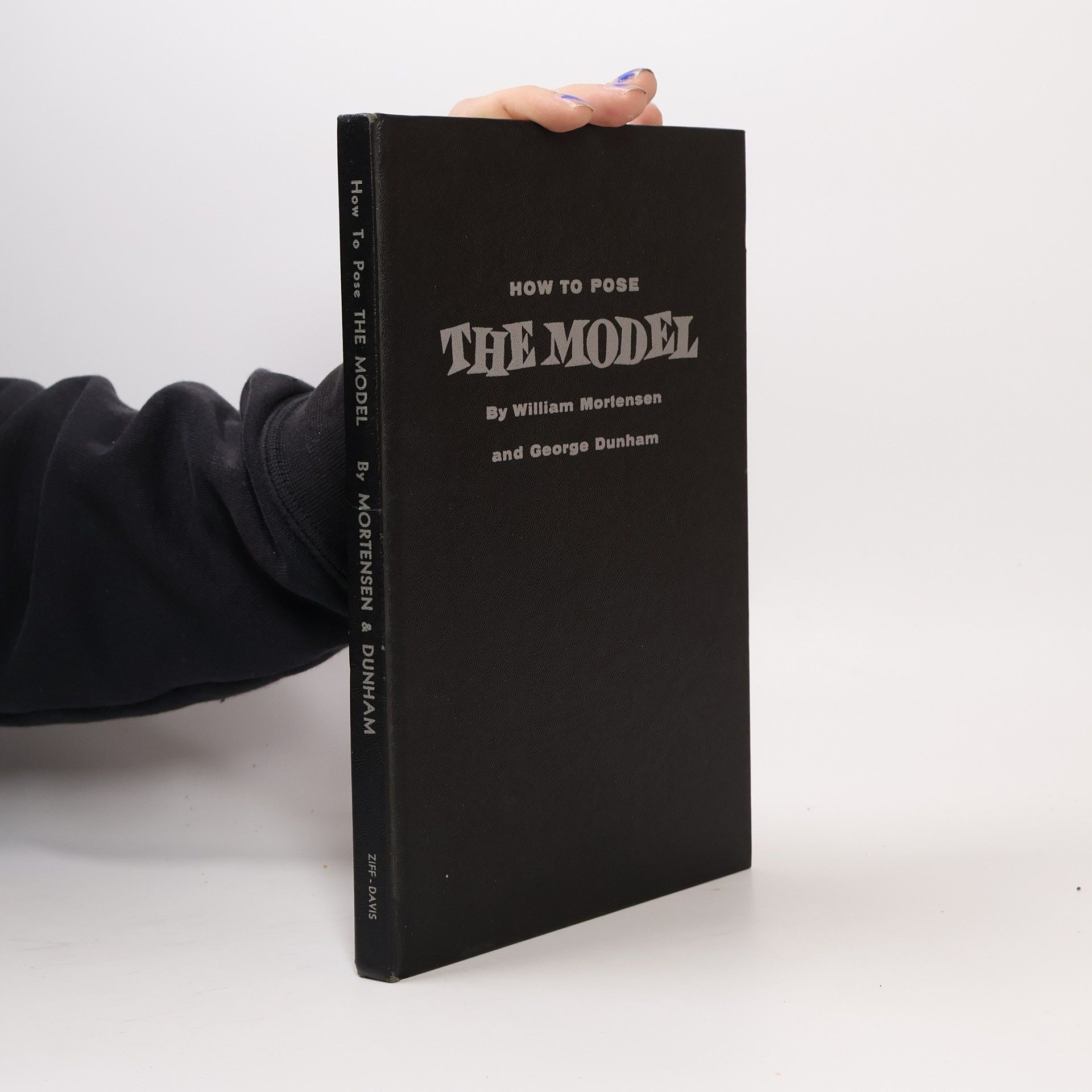 William Mortensen How to Pose the Model