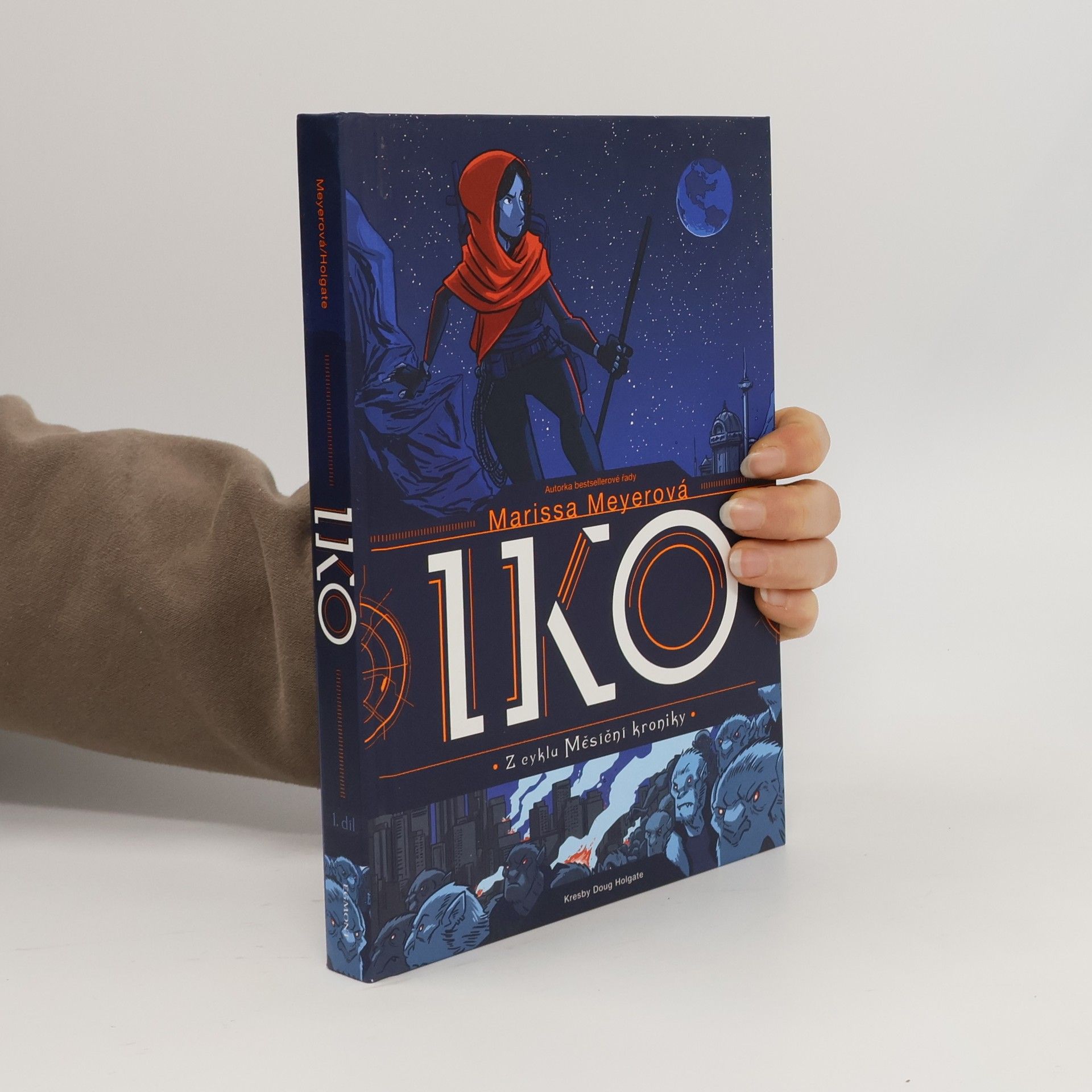 Marissa Meyer Iko. Z cyklu měsíční kroniky