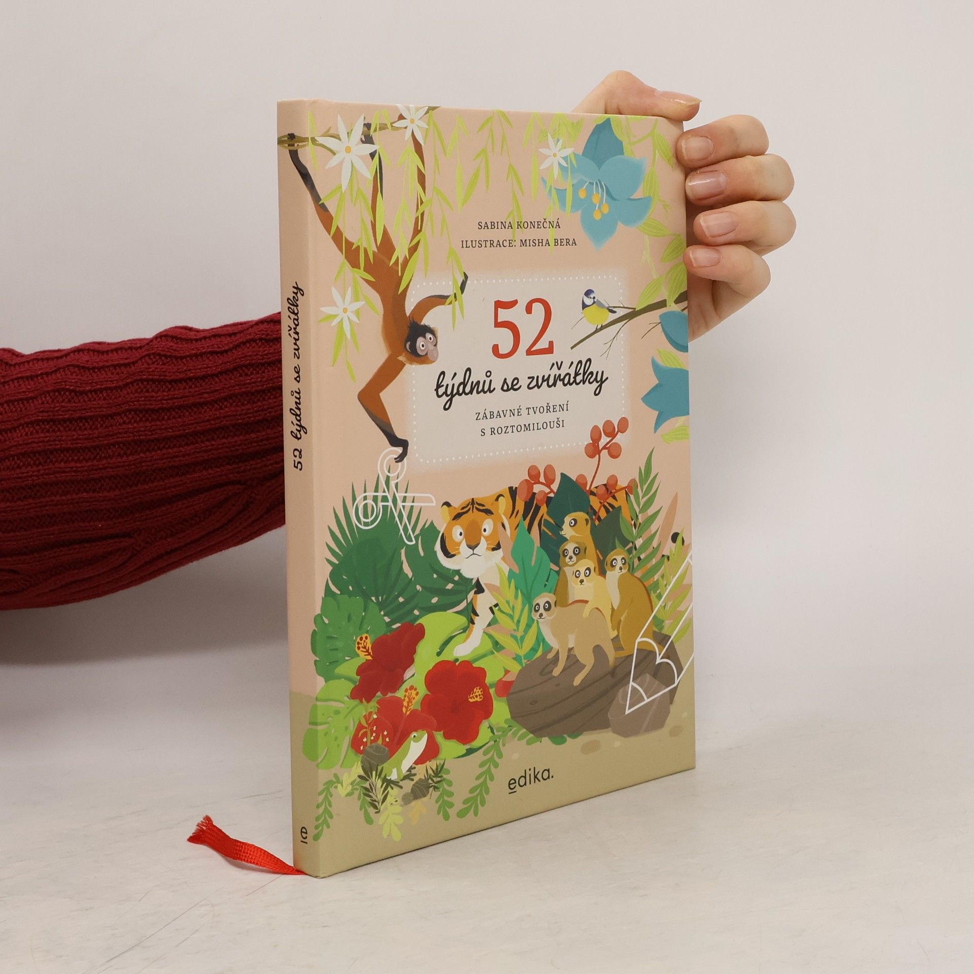 Sabina Konečná 52 týdnů se zvířátky : zábavné tvoření s roztomilouši