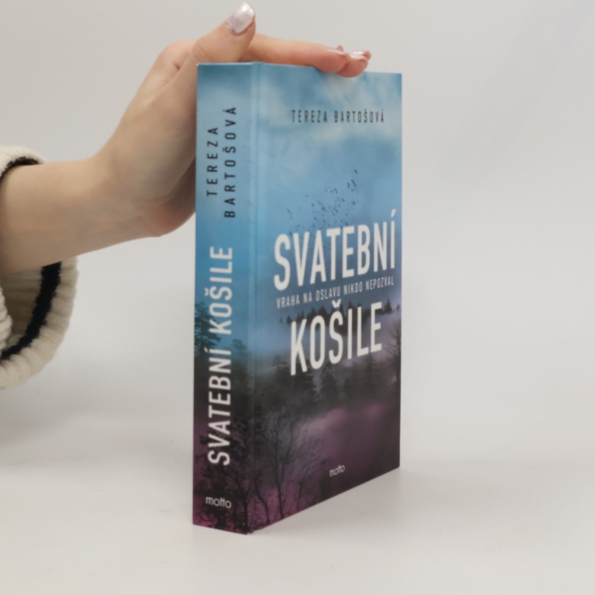 Tereza Bartošová Svatební košile