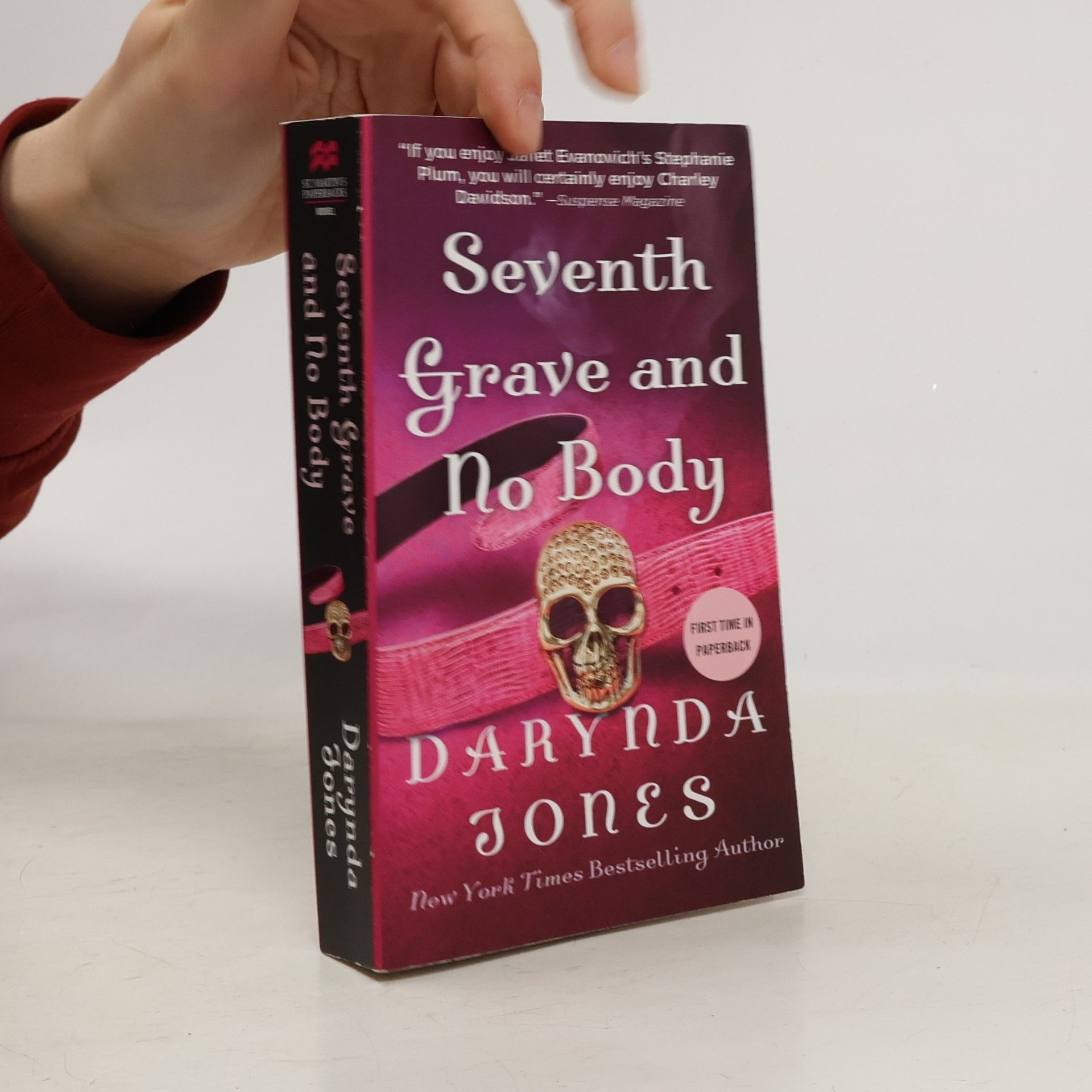 Darynda Jones Seventh Grave and No Body